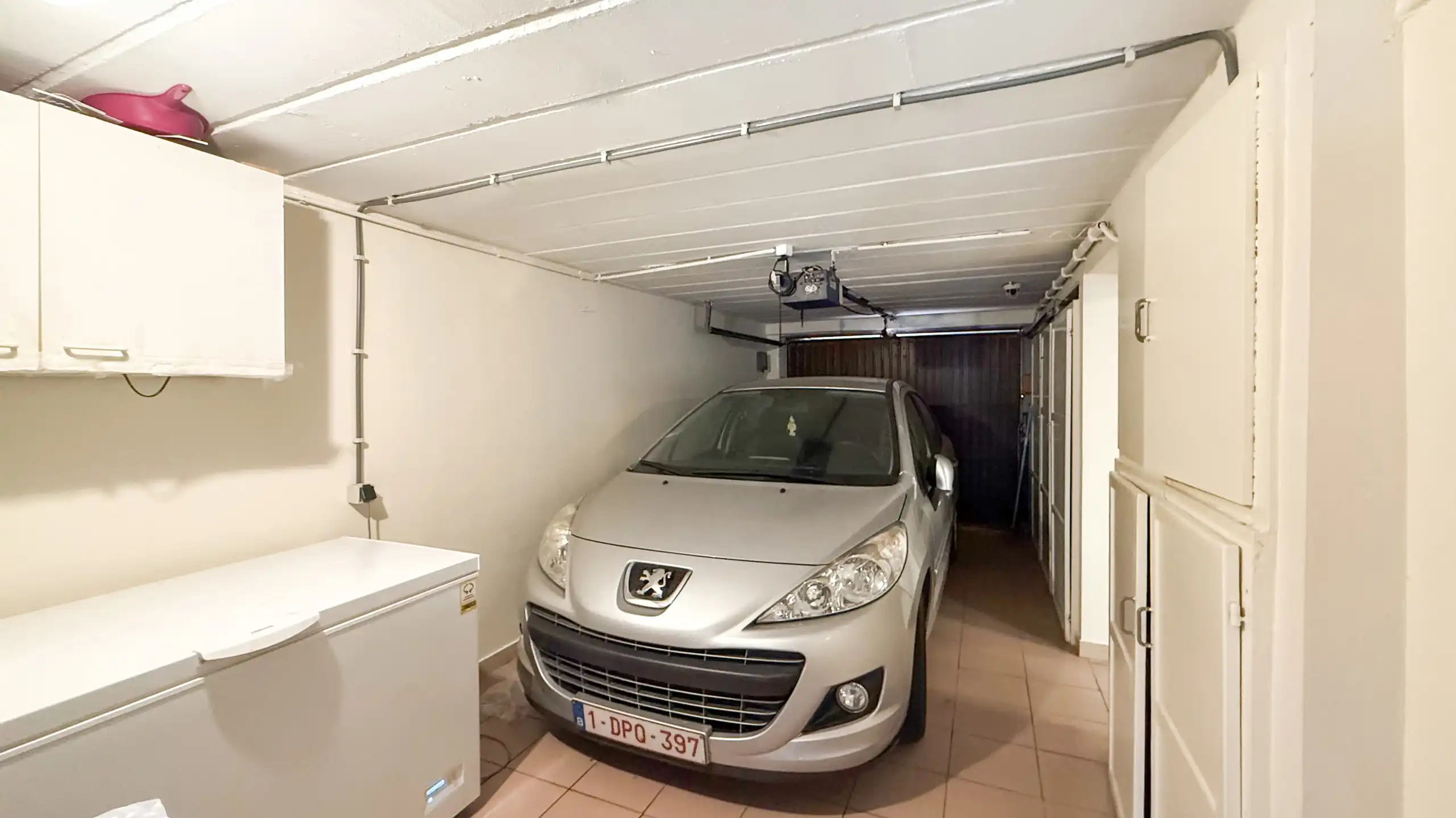 Instapklare woning met 3 slaapkamers en inpandige garage! foto 12