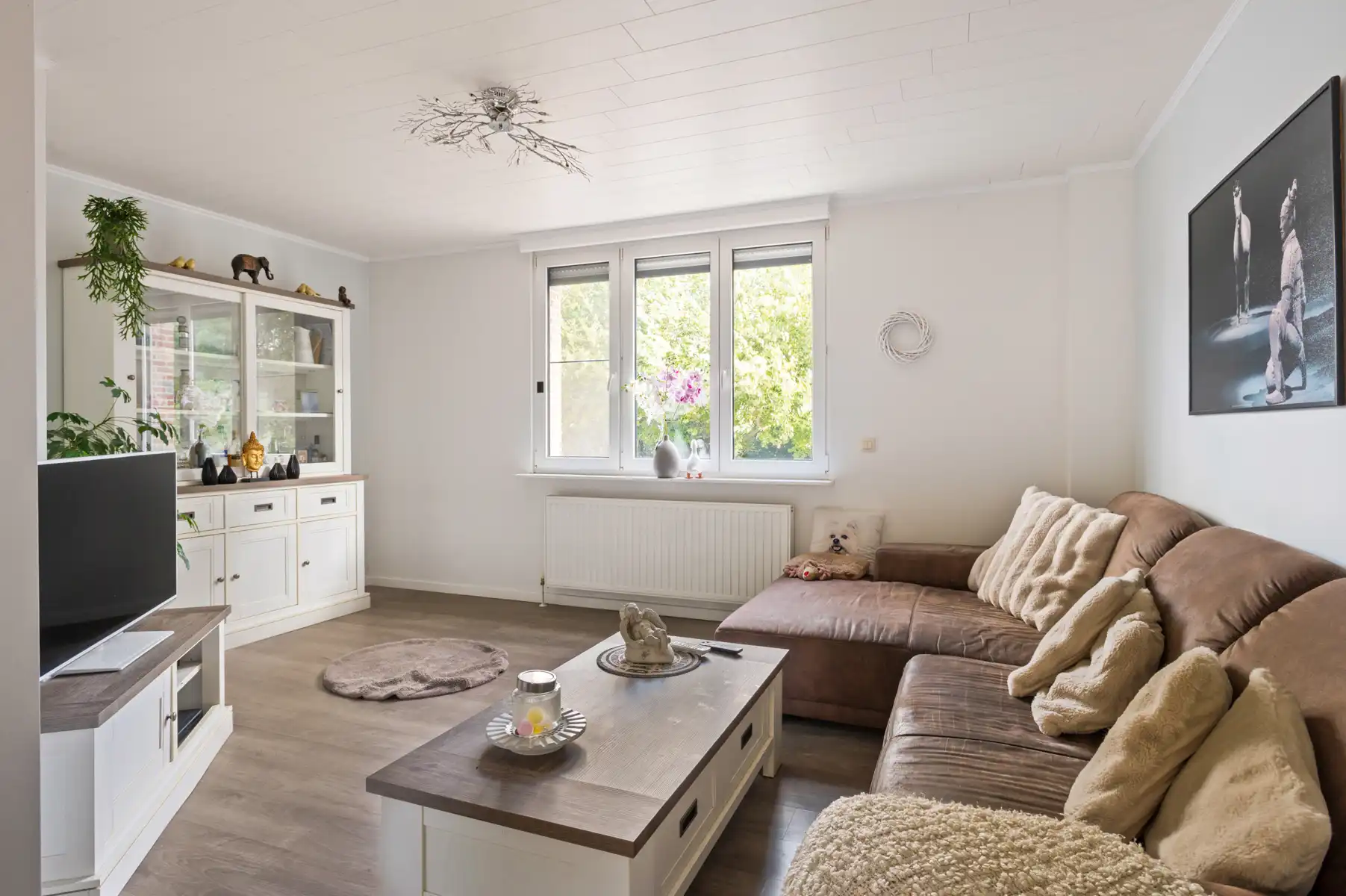Rijhuis met 3 slaapkamers en leuke extra’s in Terhagen foto 3