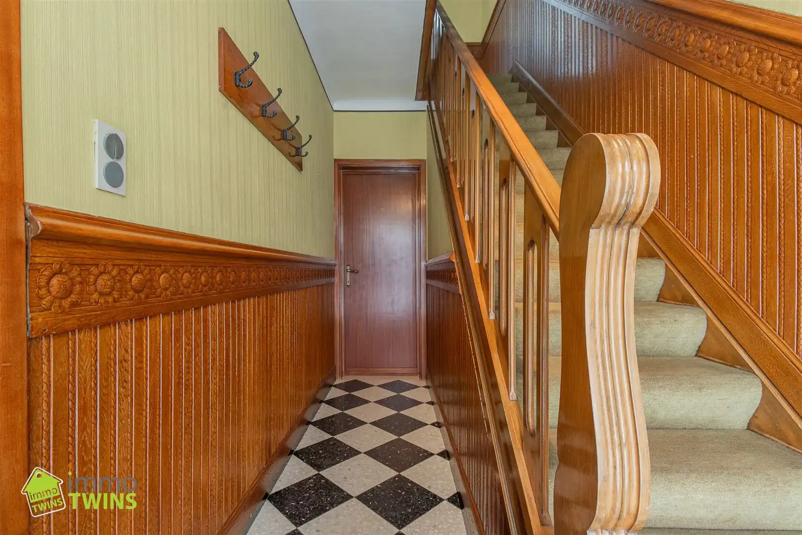 Woning met 3slpks & garage op 583m2 te St Gillis Dendermonde foto 2