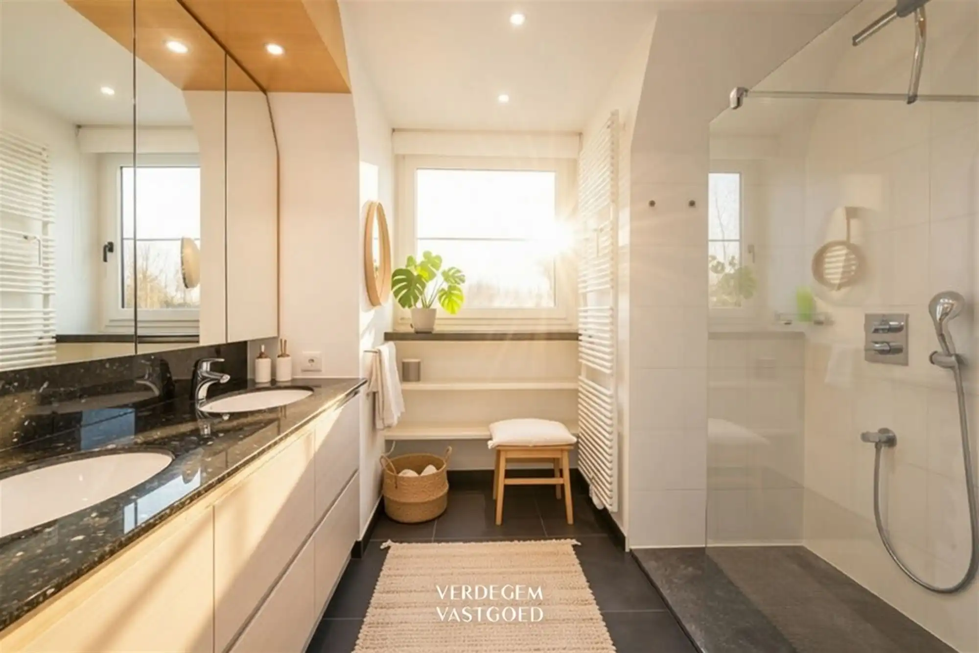 Architectenvilla met aparte studio / atelier en mooie zichten foto 11