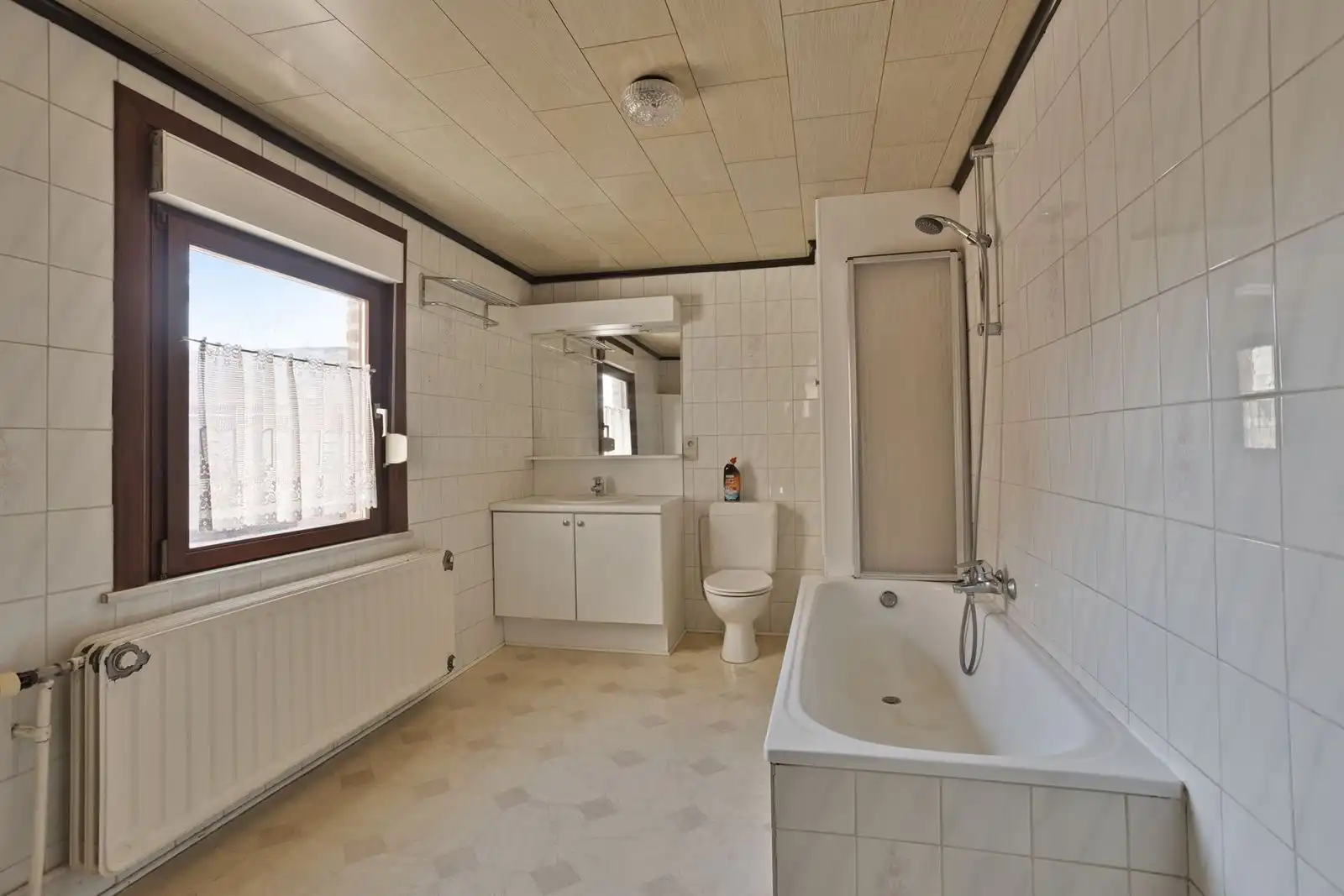 Woning met grote atelier(+/-205m²) te centrum Dworp foto 19