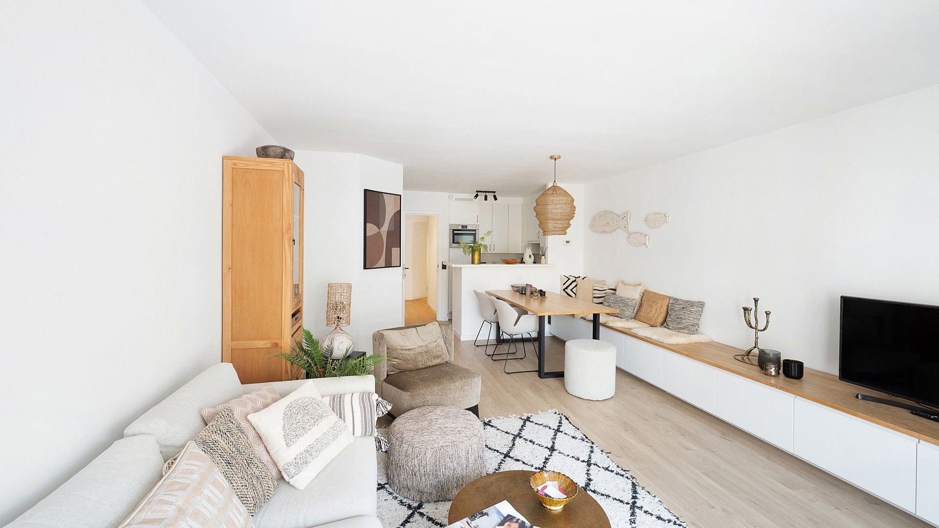 Toplocatie in Knokke: comfortabel appartement met 2 slaapkamers en terras foto 3