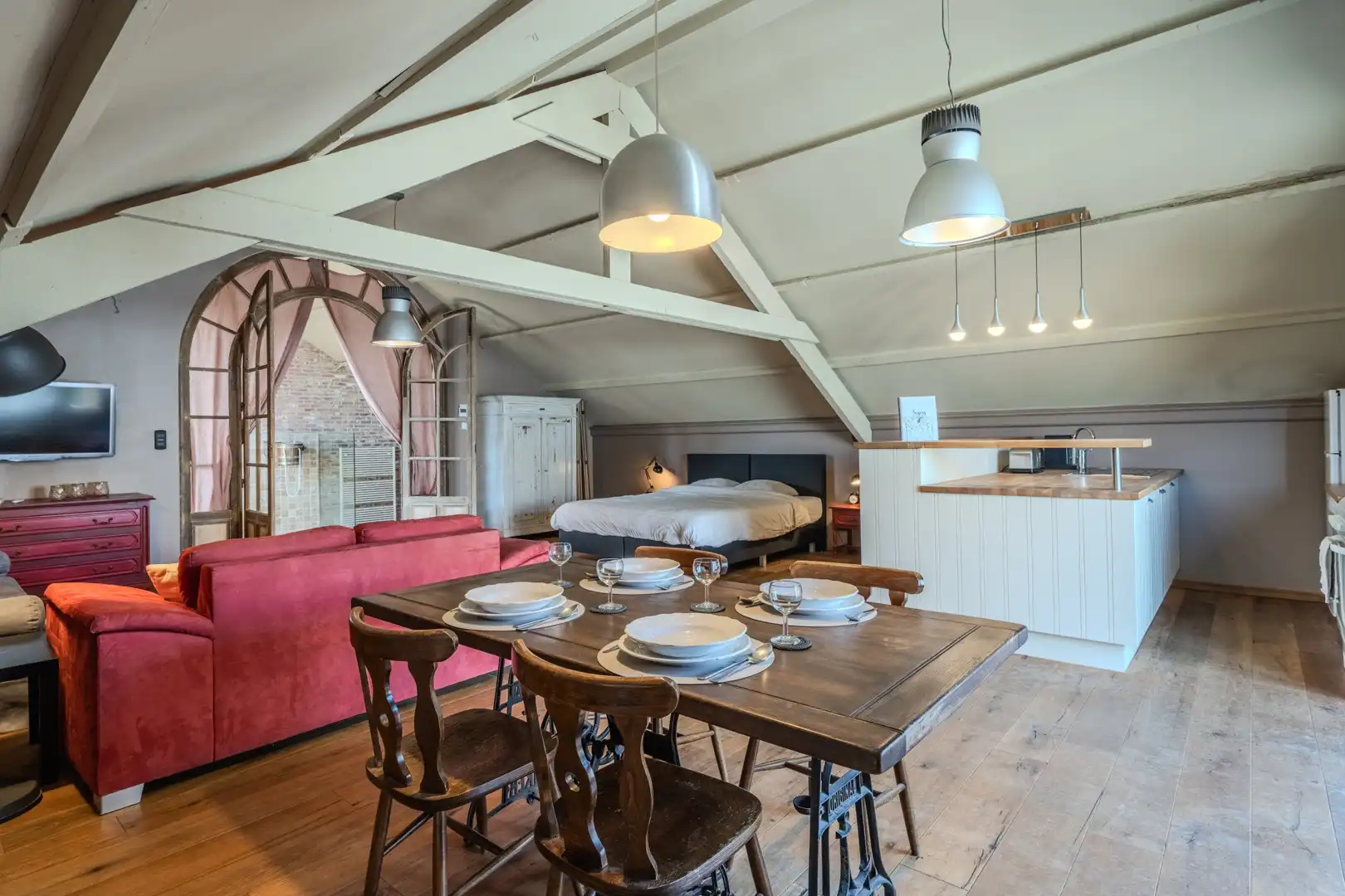 Loods (150 m²) en vakantiewoning in Jabbeke foto 7