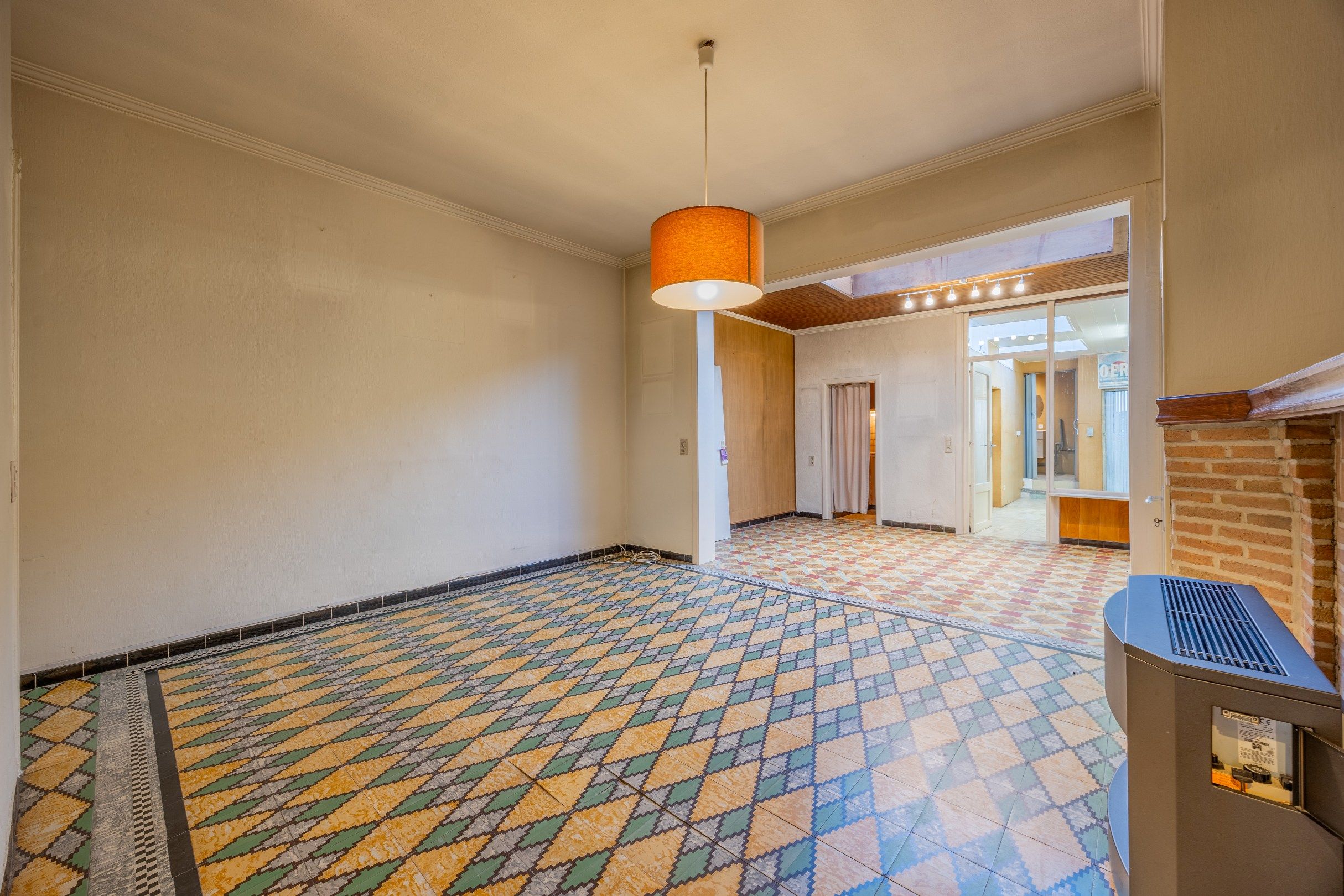 Gezinswoning met uitweg en garage foto 7