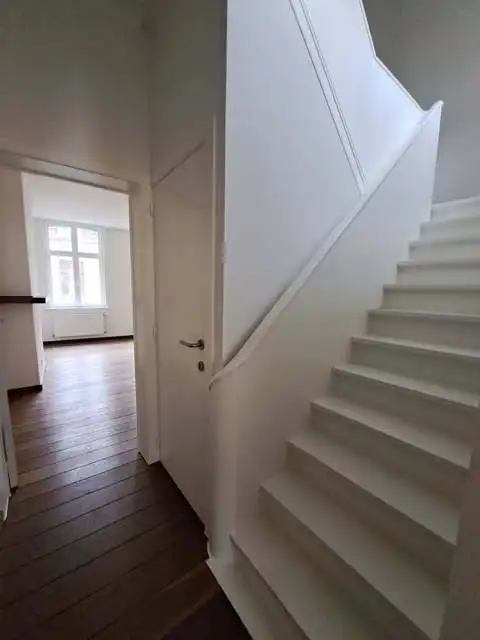 Comfortabele 2-slaapkamerwoning met ruim Terras te huur in Brugge foto 6