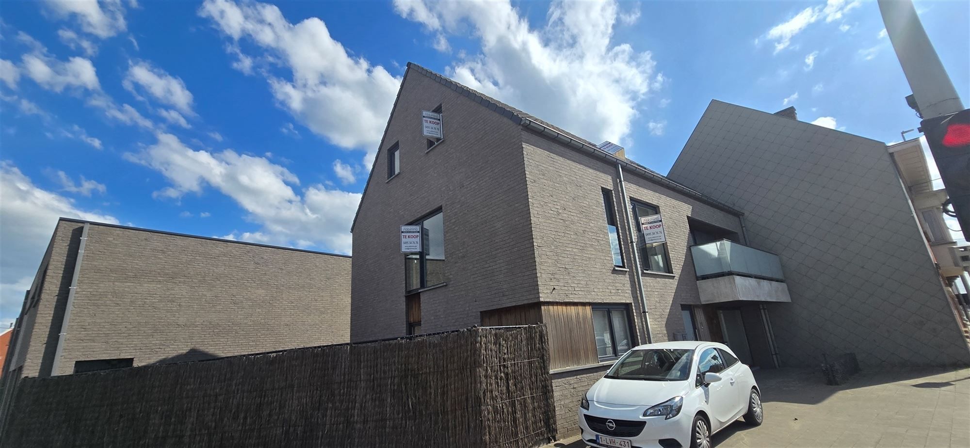 ()=>{if(producerUpdateValueVersion(node),producerAccessed(node),node.value===ERRORED)throw node.error;return node.value} Kortrijkseweg 374/11 - 8791 BEVEREN-LEIE