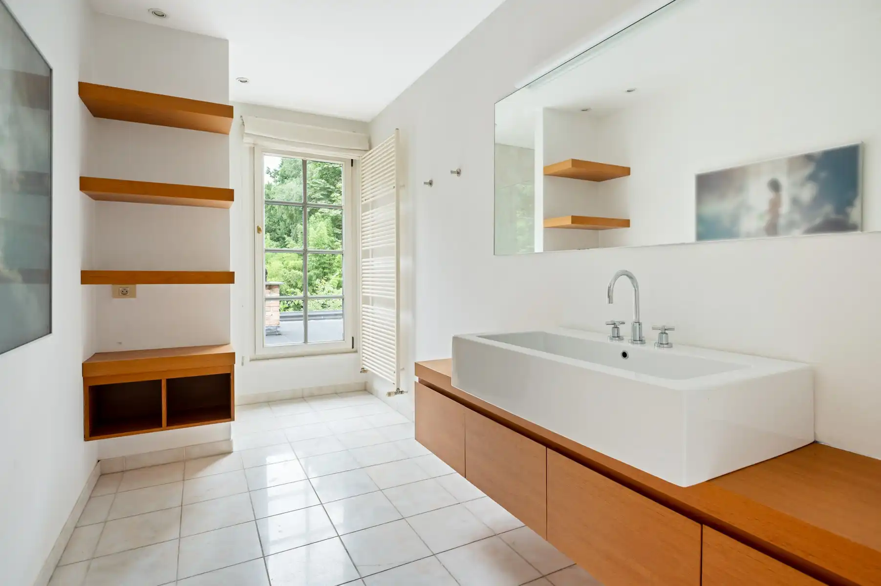 Exclusieve instapklare villa met 15.088m² parktuin foto 26