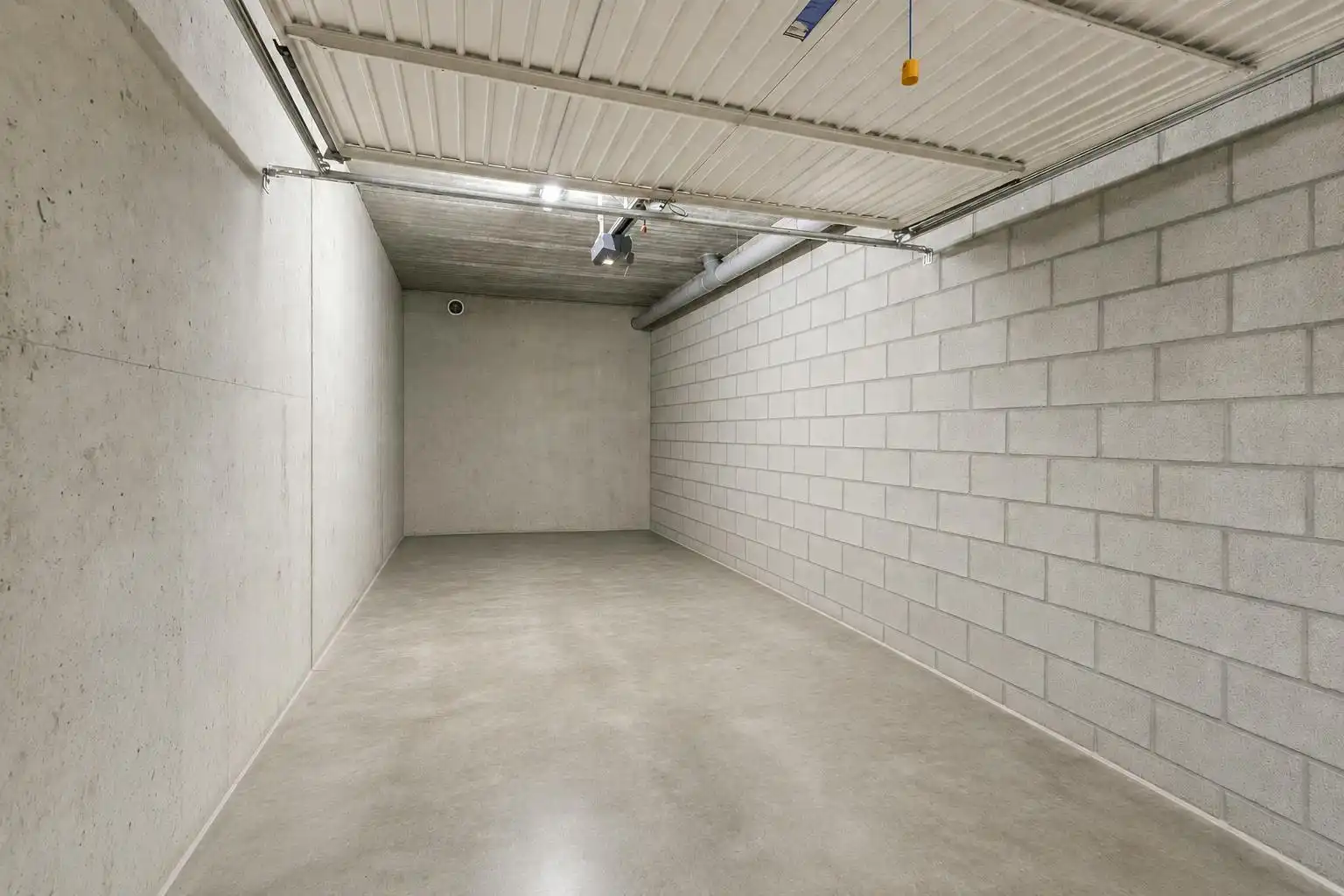 Centraal gelegen appartement met ruim terras en garagebox te Kuringen foto 21