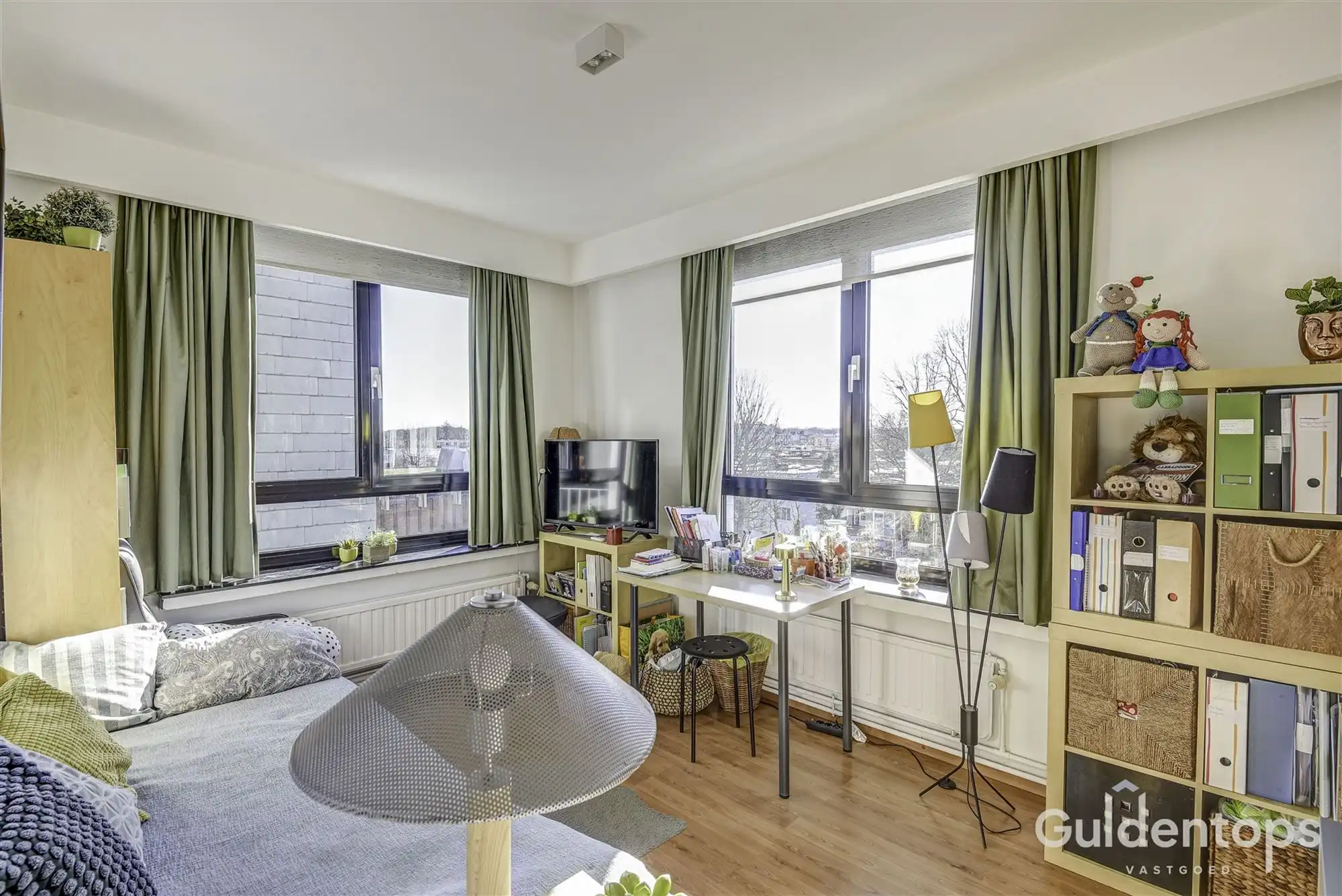 Knap vernieuwd 3-slaapkamerappartement (125 m²)  foto 29