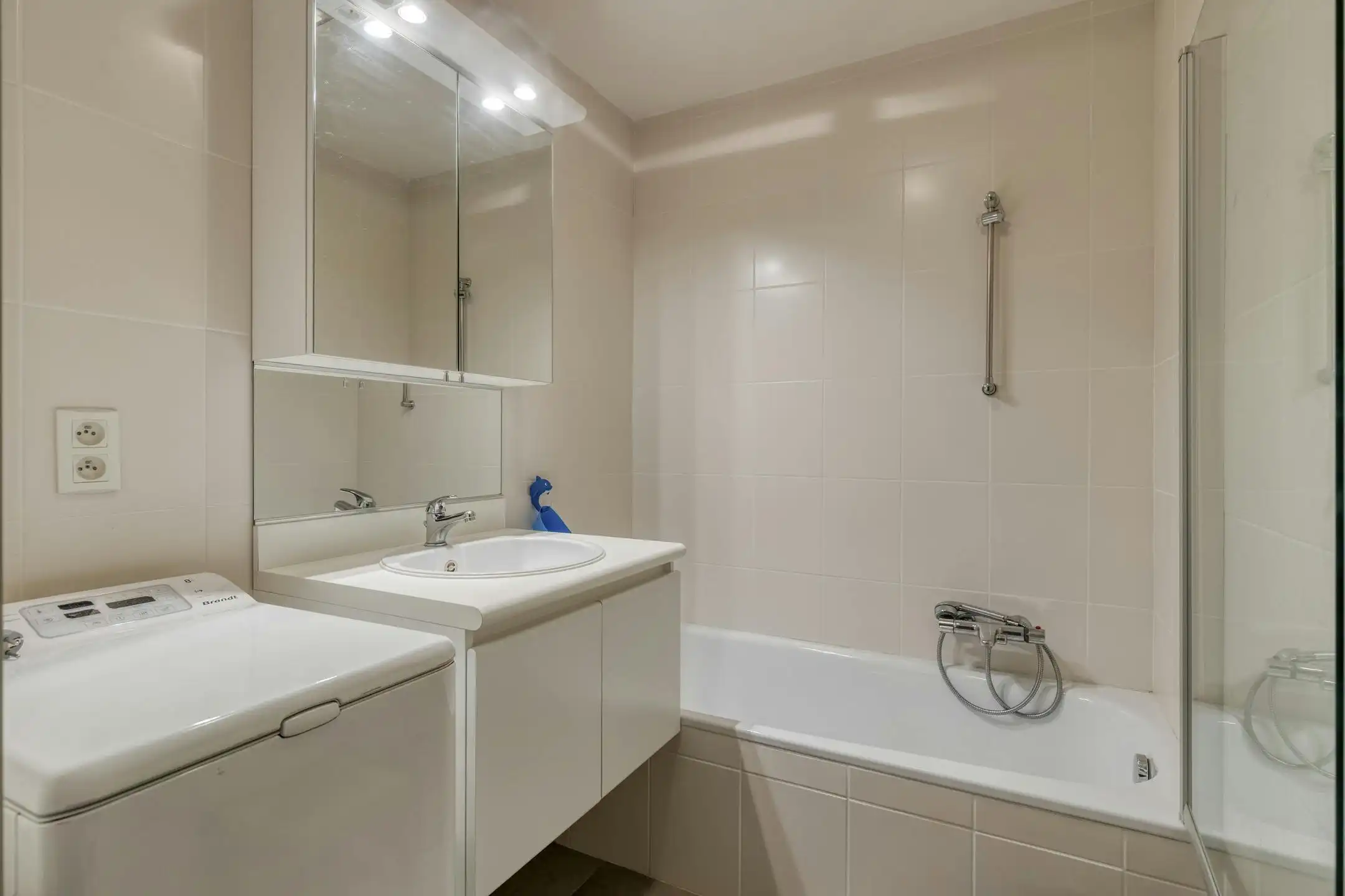 Appartement met twee slaapkamers te koop in Sint-Idesbald! foto 17