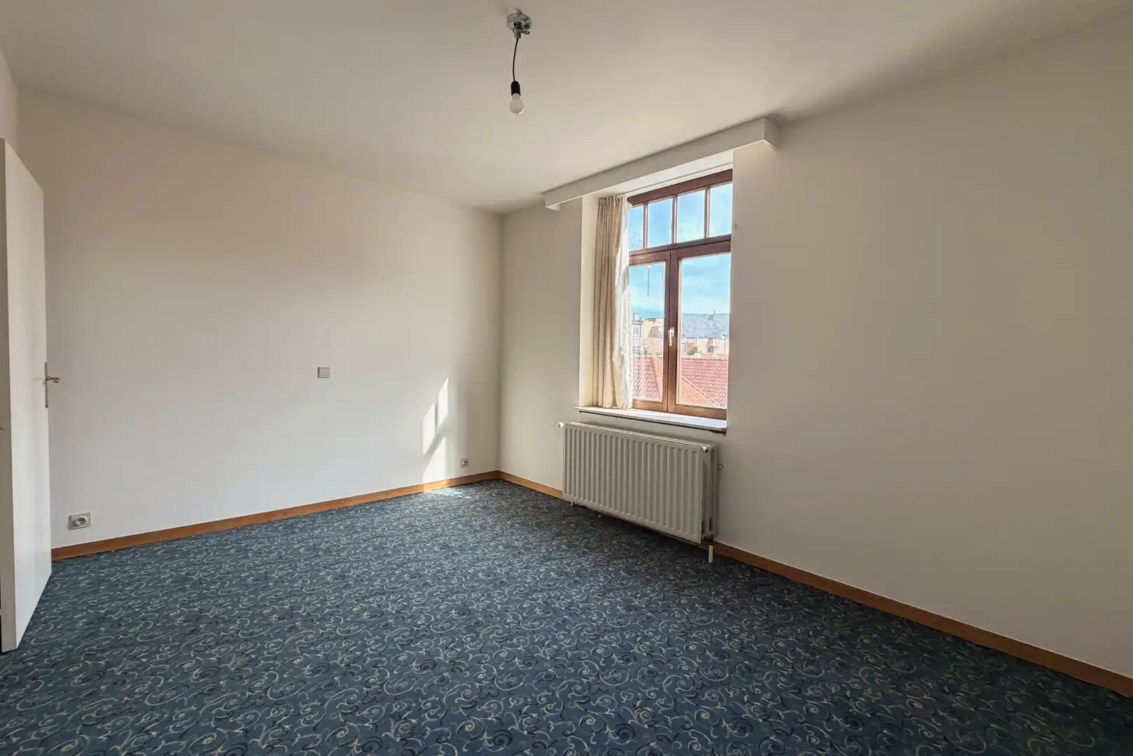 centraal gelegen appartement met prachtig zicht op de Halletoren foto 15