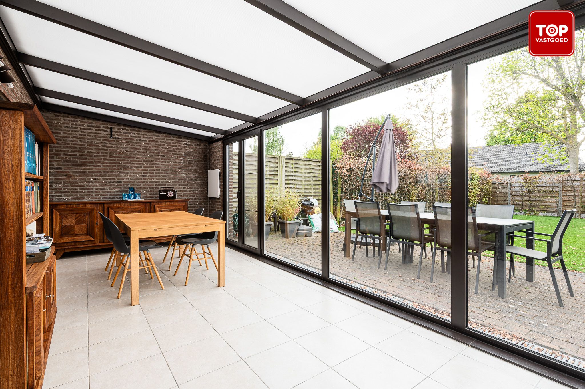 Instapklare woning met 3 slaapkamers in rustige straat. foto 9
