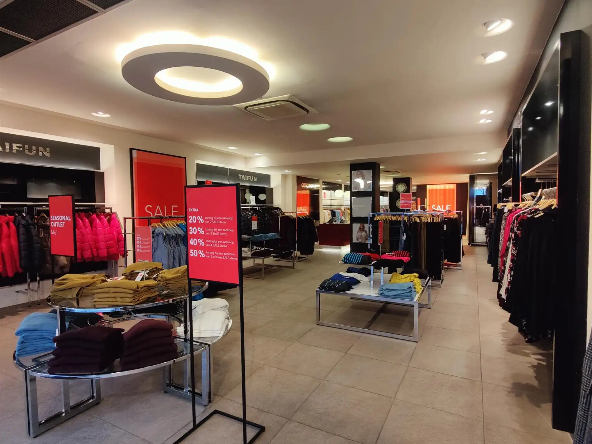 Handelspand in het centrum van Mol ! foto 6