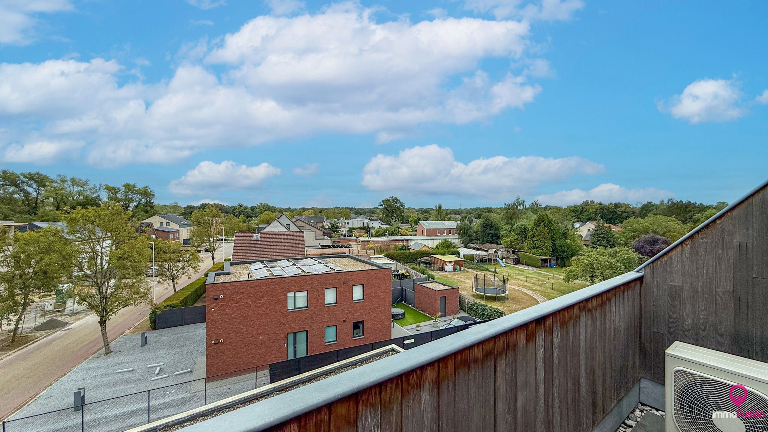 Duplexappartement met terras met uitstekende verbinding!  foto 29