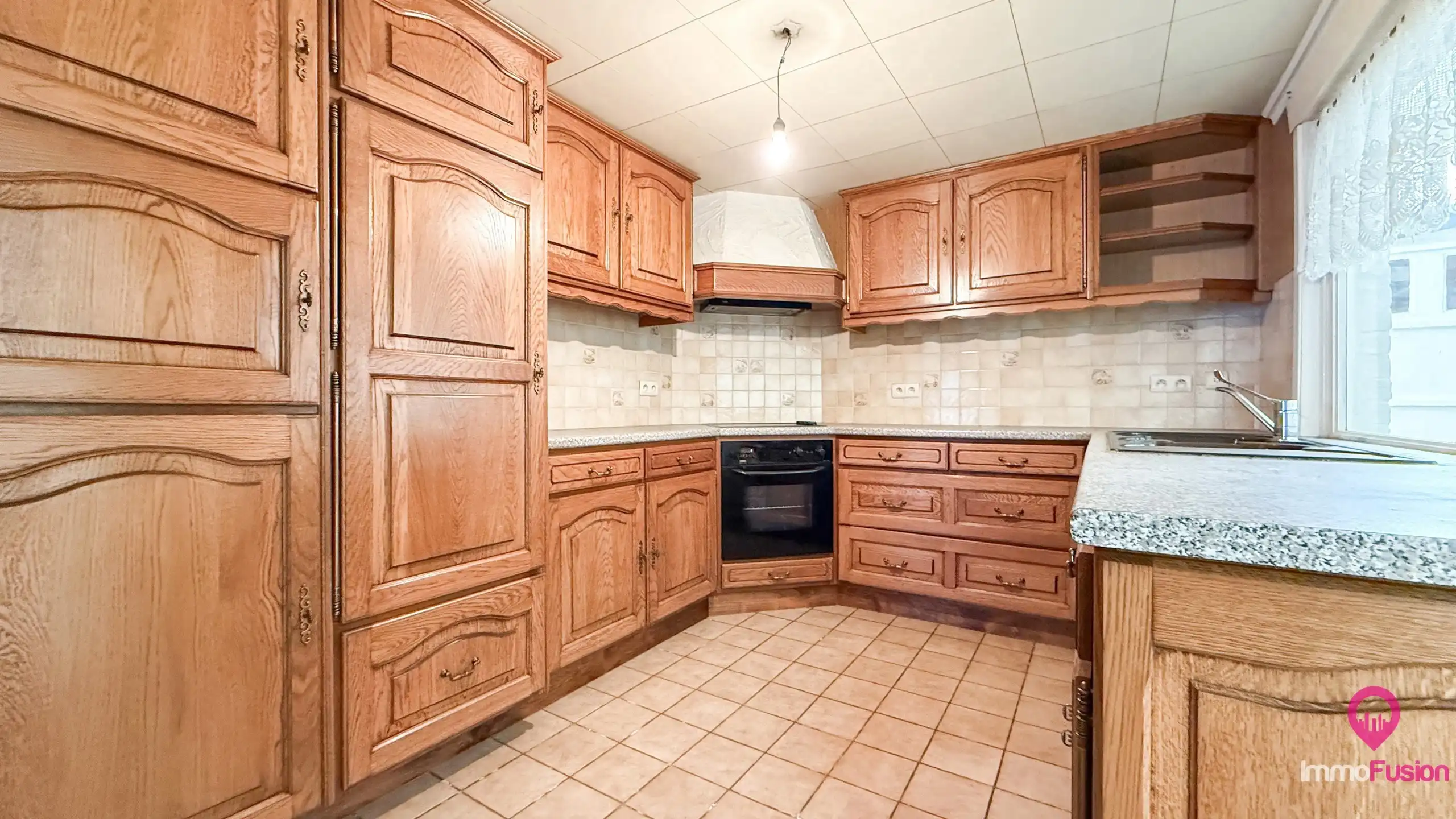 Woning met mogelijkheden, klaar voor een nieuwe toekomst! foto 5