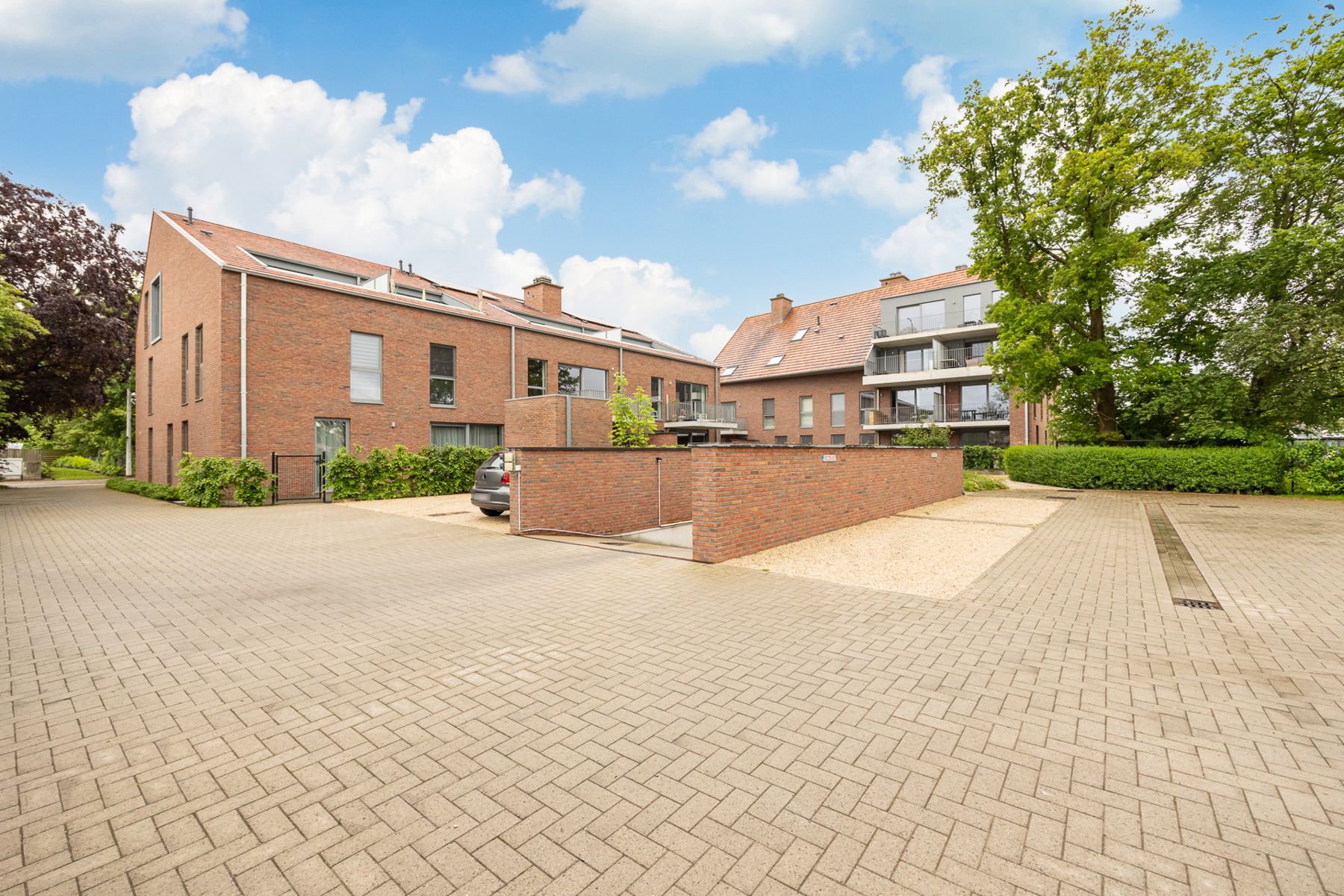 Een zeer recent appartement op de 2de verdieping met 1 slaapkamer, terras en autostaanplaats.  foto 11