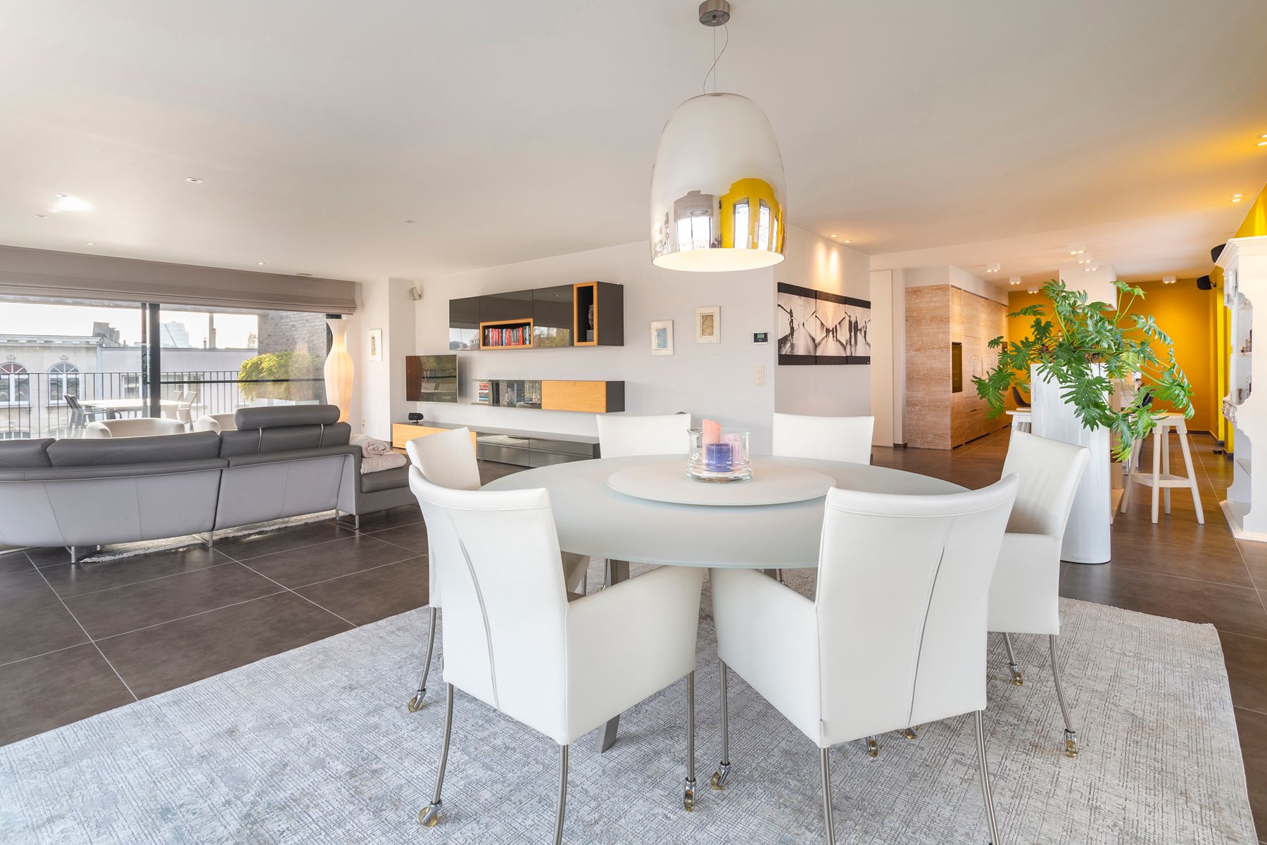 Penthouse op ’t Zuid met 3slpks en ca. 29m2 terrassen foto 8