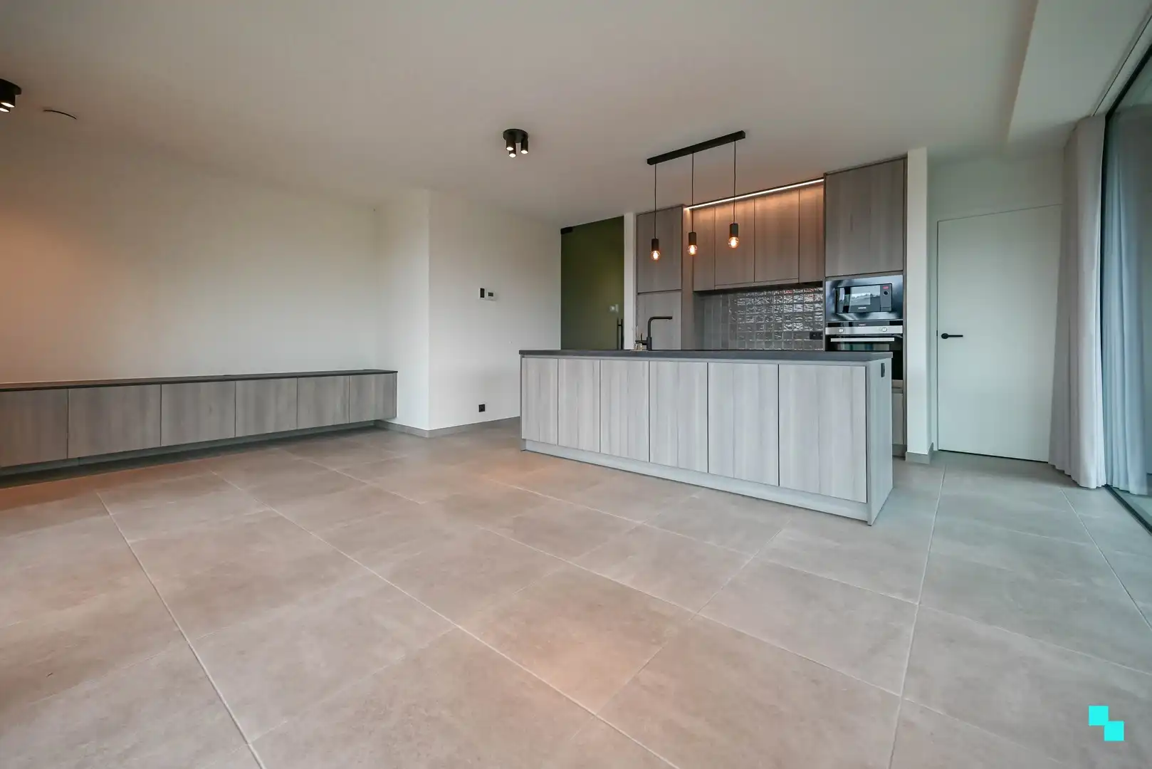 Hoekappartement in blok VI van residentie Blauwpoorte foto 6