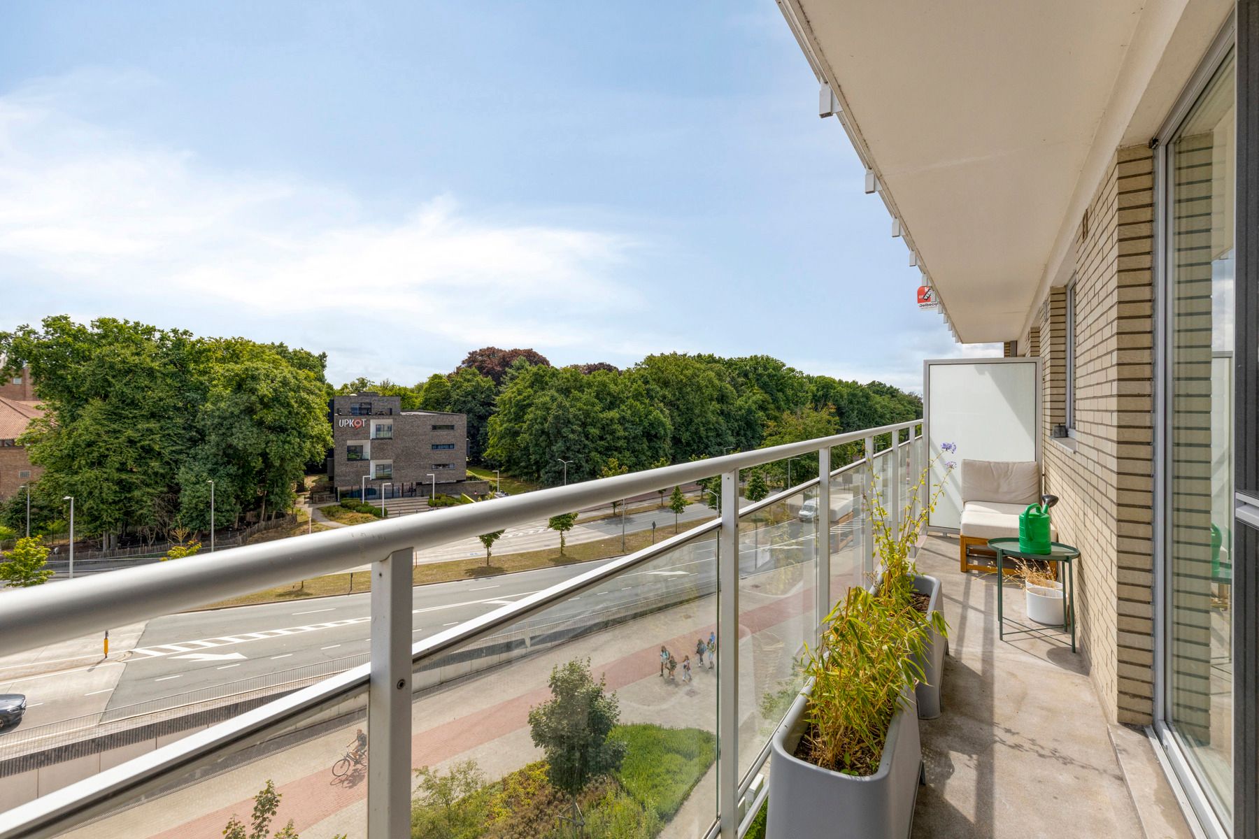 Centraal gelegen gerenoveerd appartement | Station Brugge foto 29