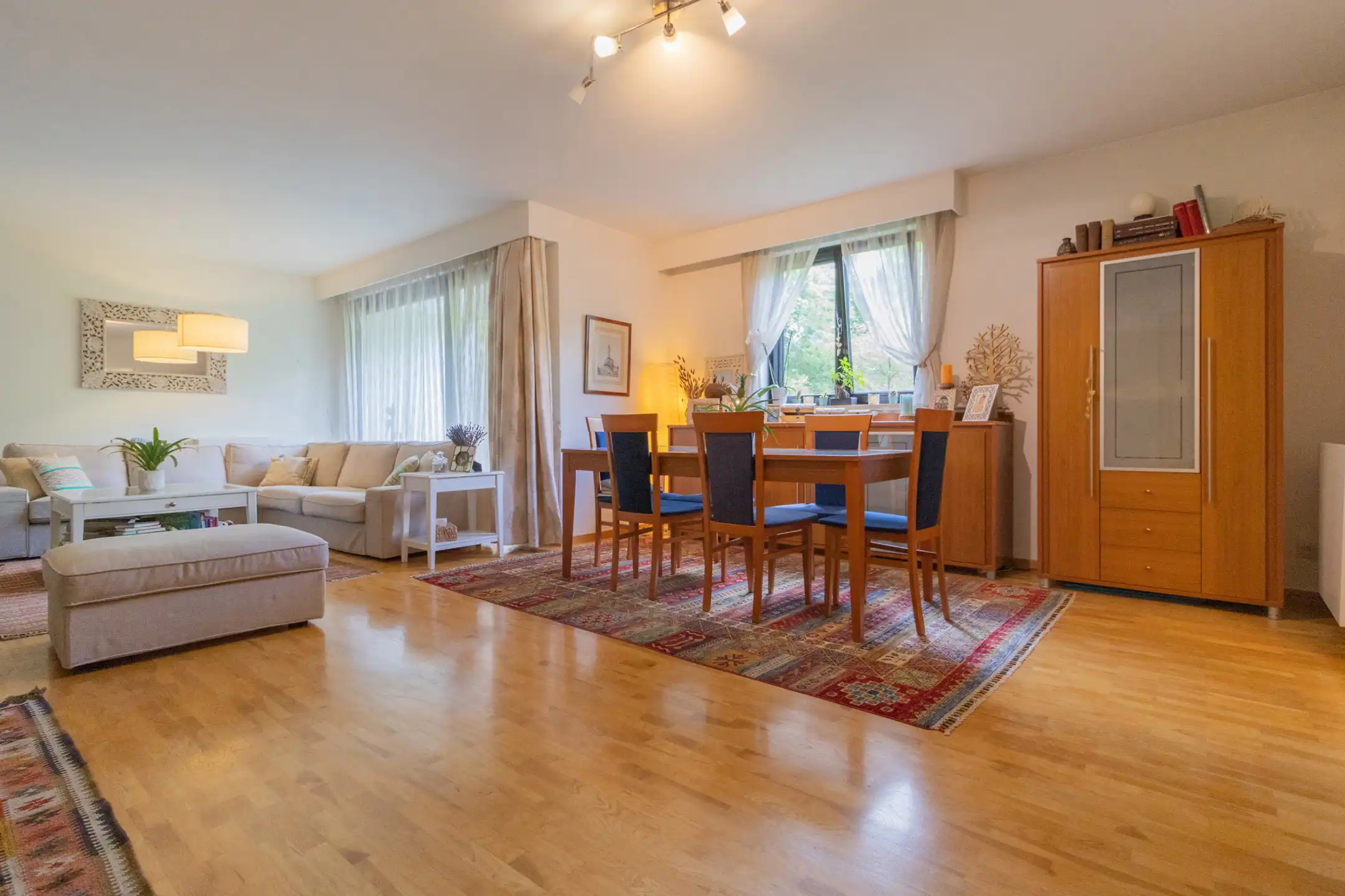 Prachtig appartement met 2 slaapkamers foto 4