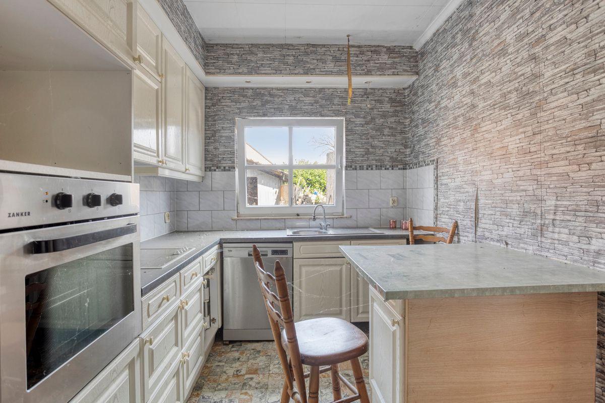 Te renoveren hoevewoning in landelijke omgeving foto 9
