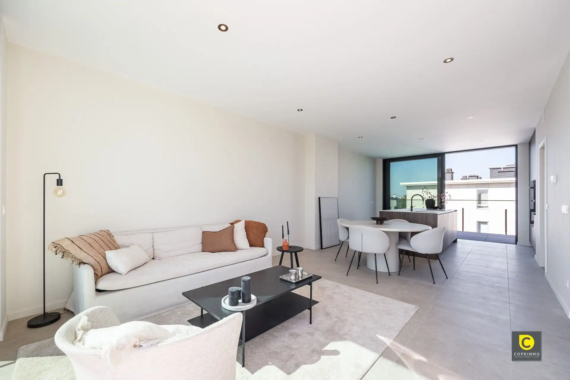 luxueus nieuwbouw penthouse met giga terras foto 4