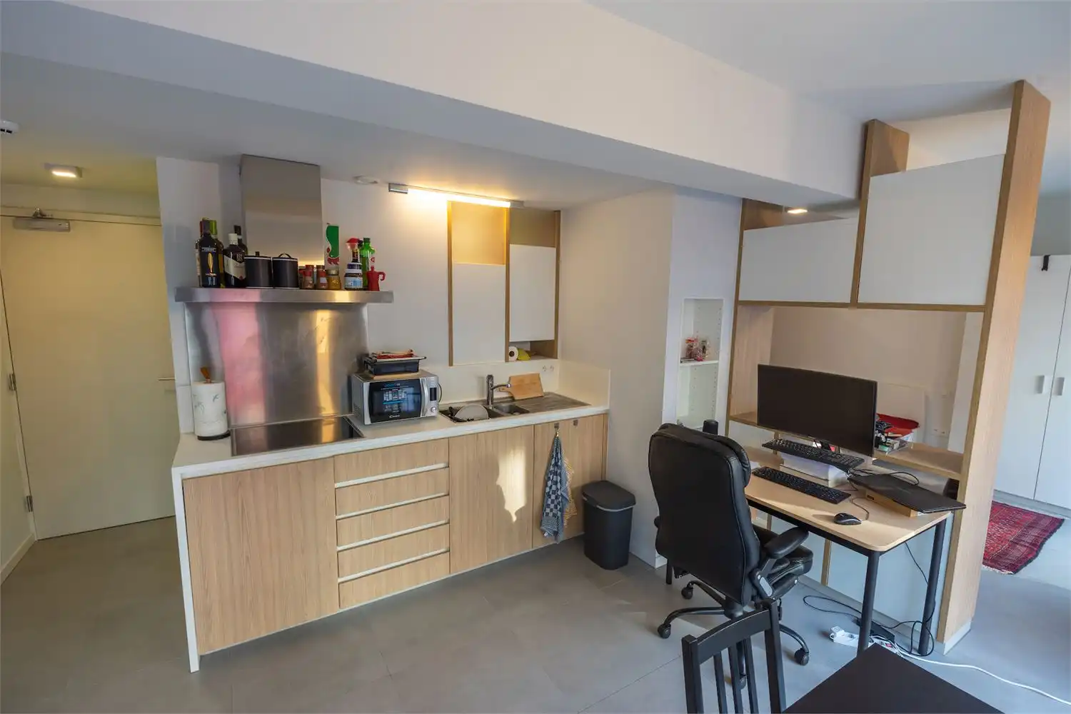 Moderne studio op TOPLOCATIE! foto 3