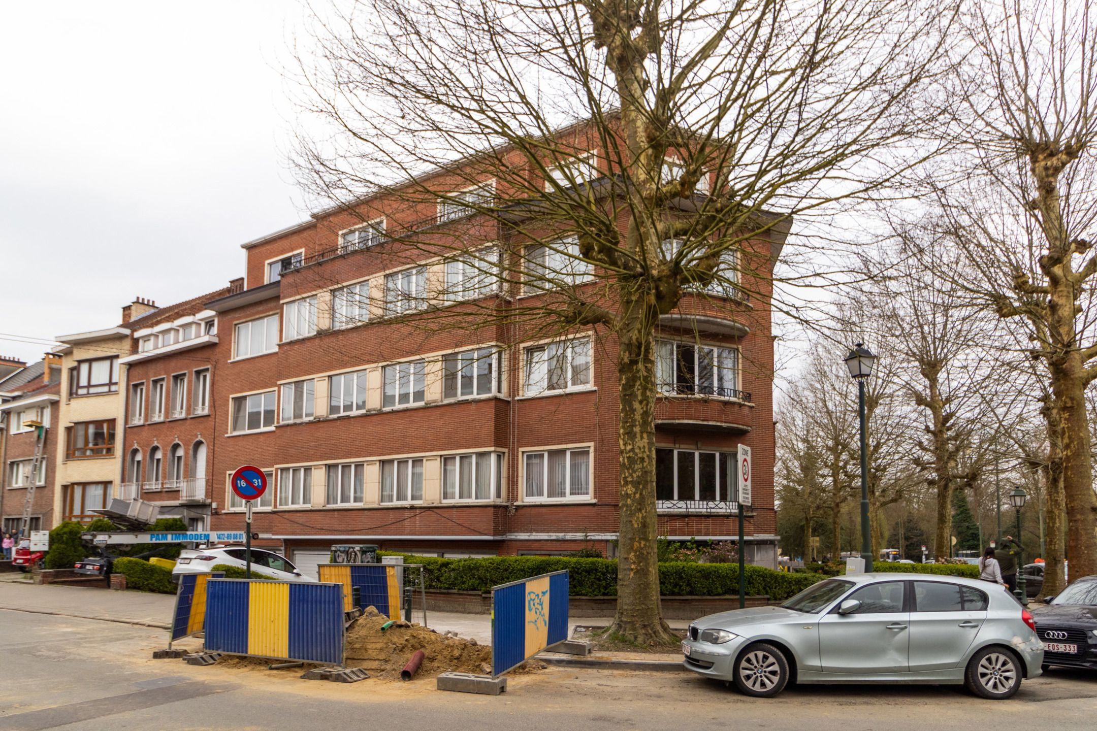 Opbrengsteigendom met 8 appartementen foto 3