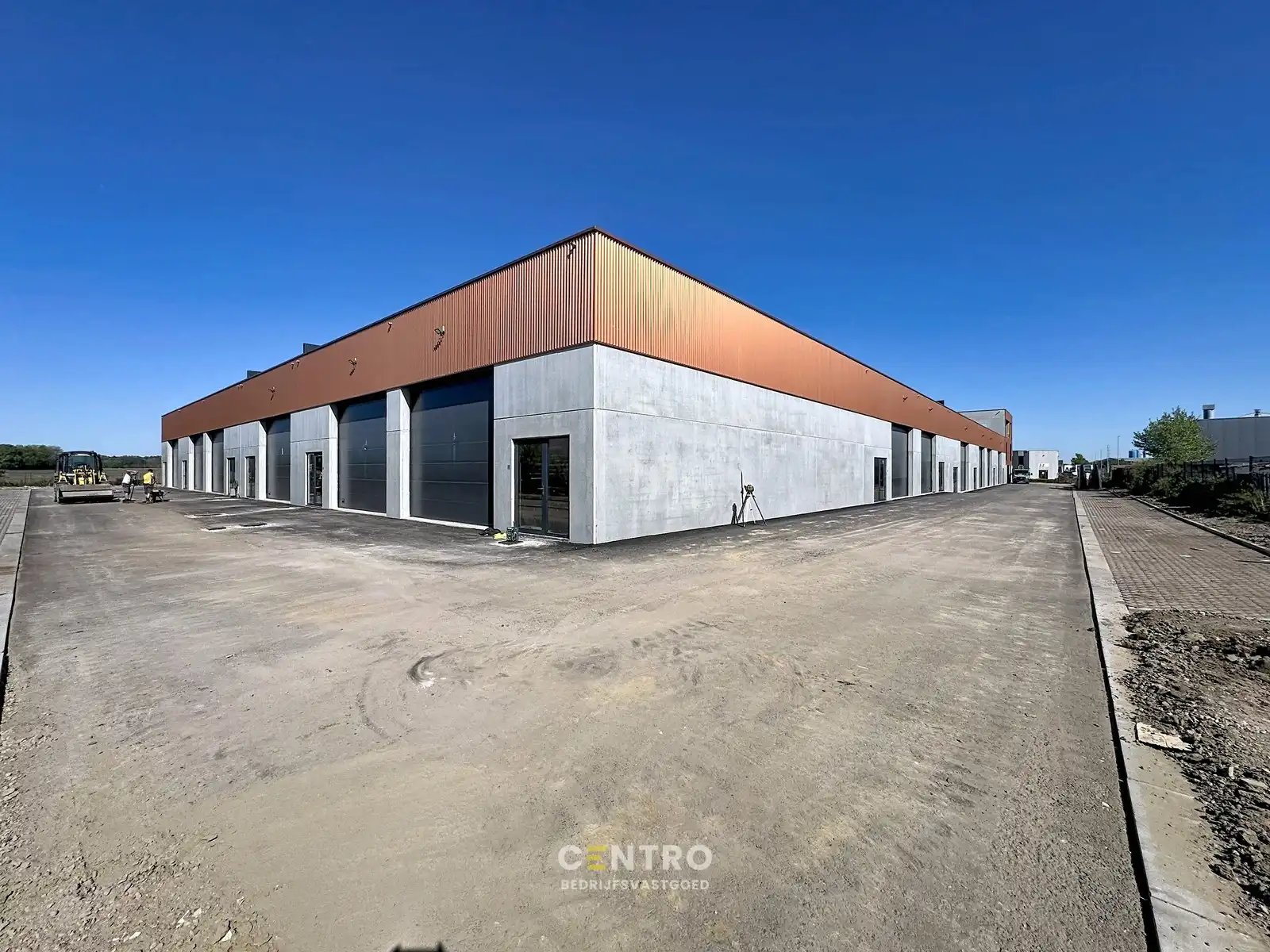 NB MAGAZIJN (167m²) inclusief 1 private PARKEERPLAATS op industriezone "Schatting" te Zedelgem foto 6