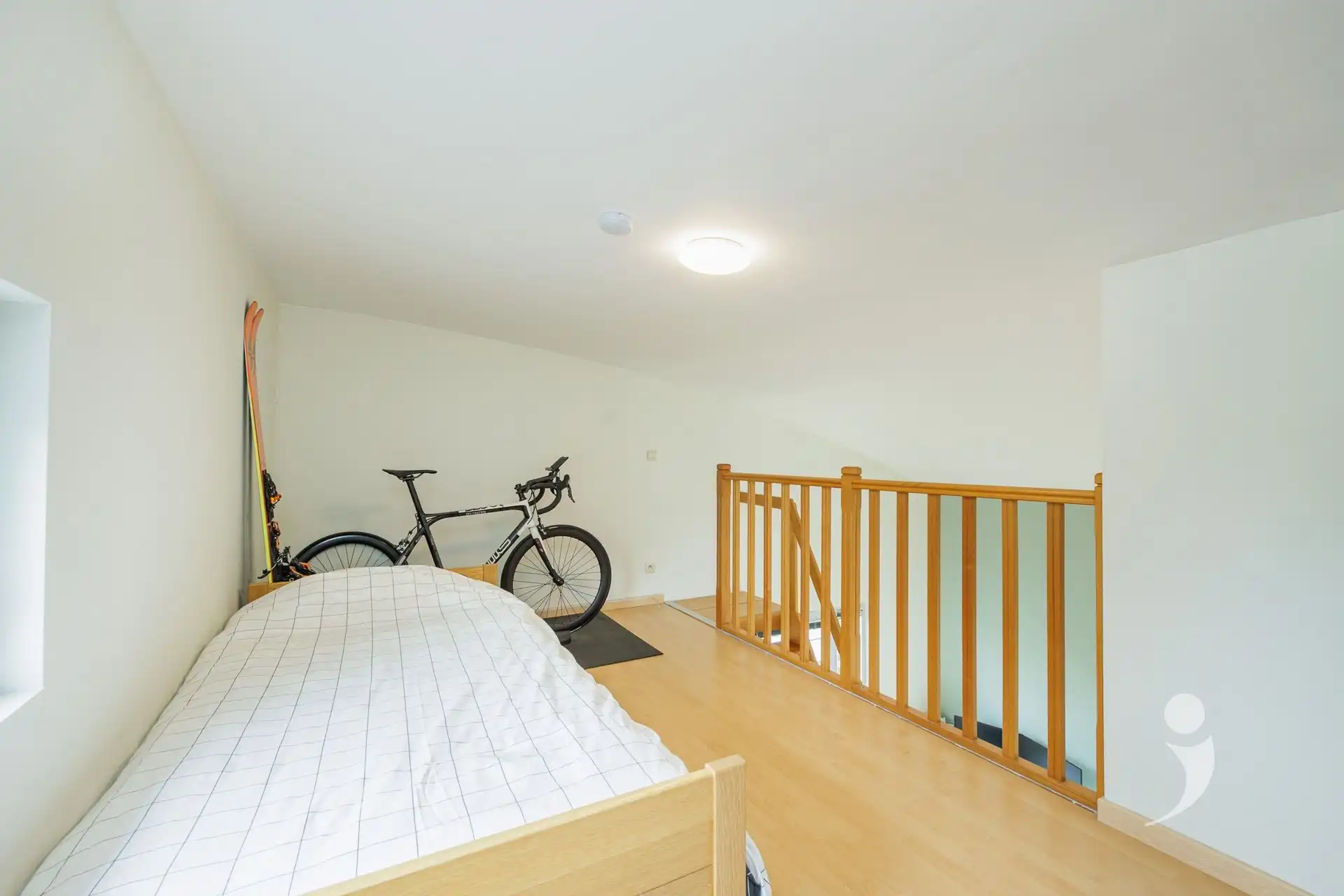Ruim appartement met groot terras en 2 slaapkamers foto 21