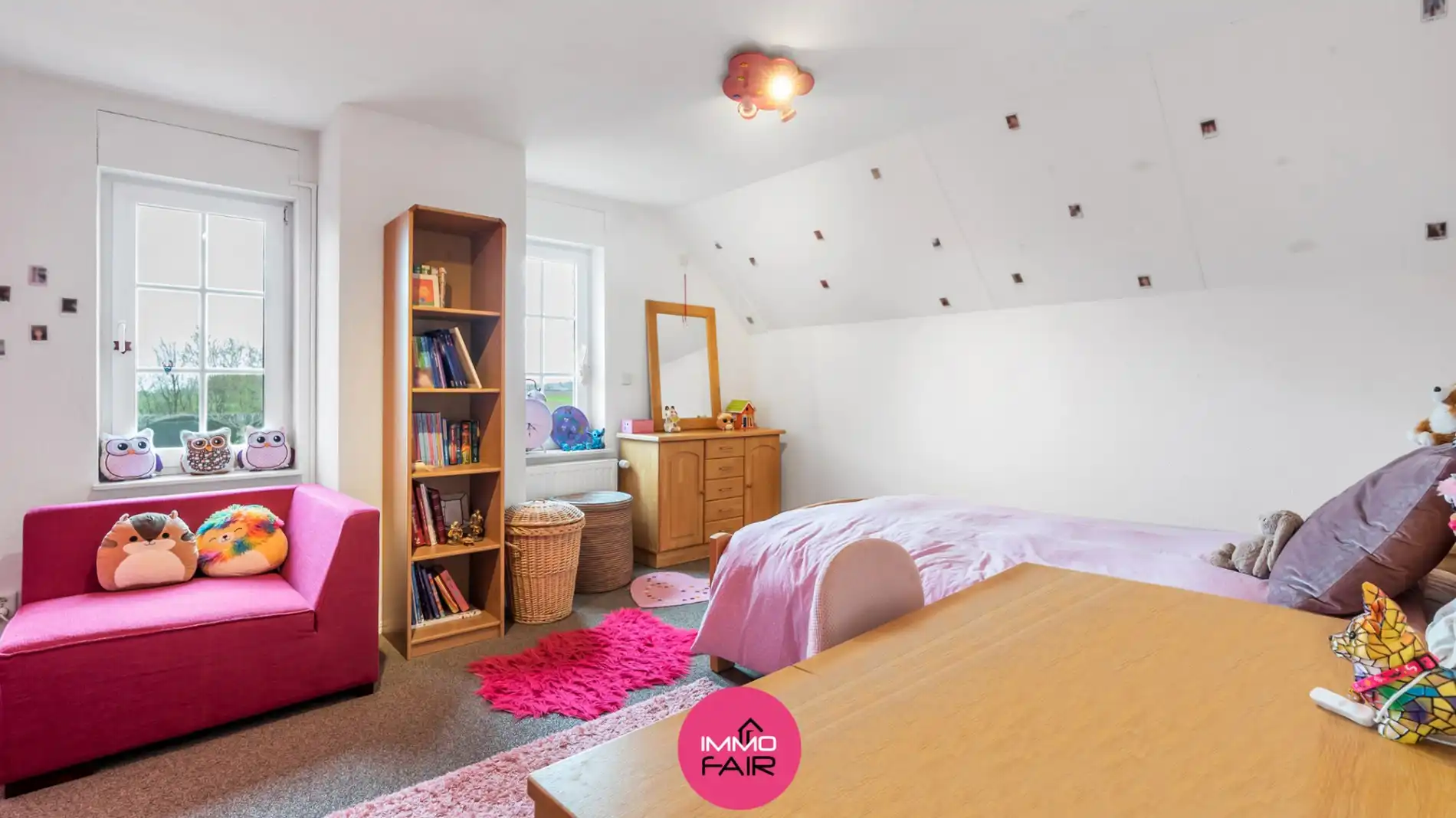 Vrijstaande woning op royaal perceel met panoramisch uitzicht, vlakbij Maastricht foto 15