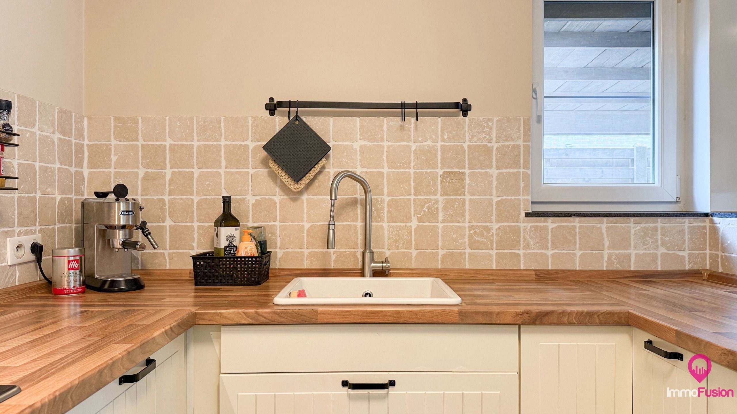 Instapklare gezinswoning met 3 slpks en zonnige tuin! foto 15