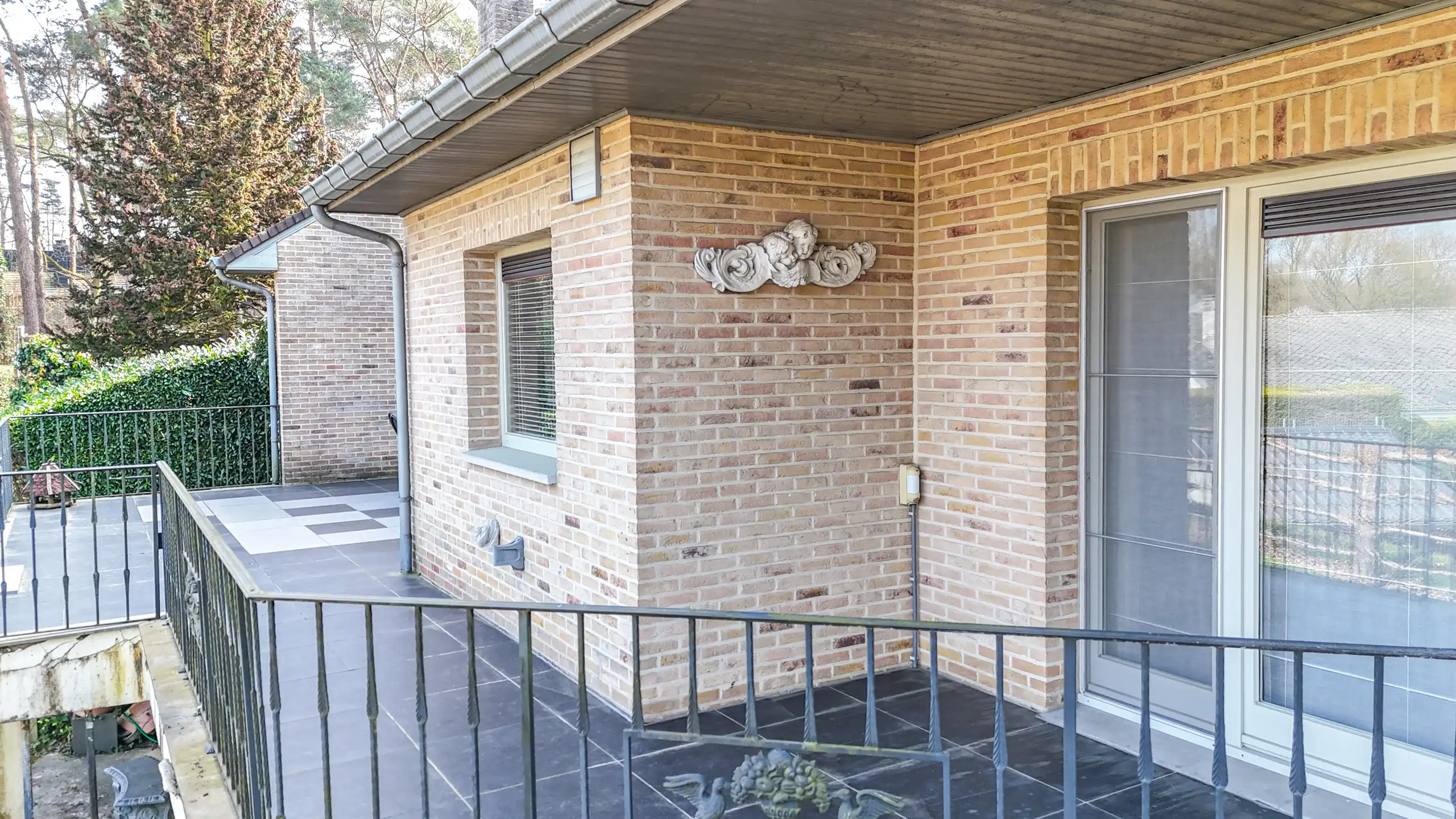 Hoog afgewerkte woning met 4 slpkms en kelder op 6are ! foto 67