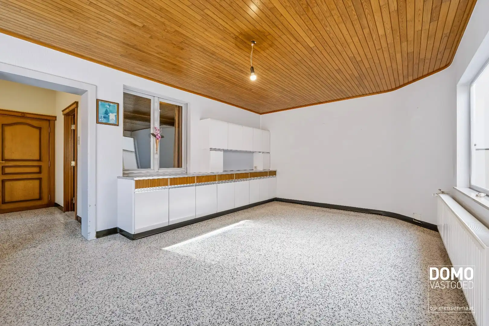 Zeer goed onderhouden woning op 9 are met potentieel foto 5