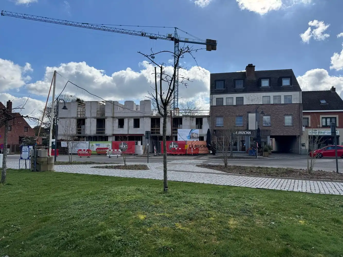 Gelijkvloers app. met 3 slpks en tuintje foto 13