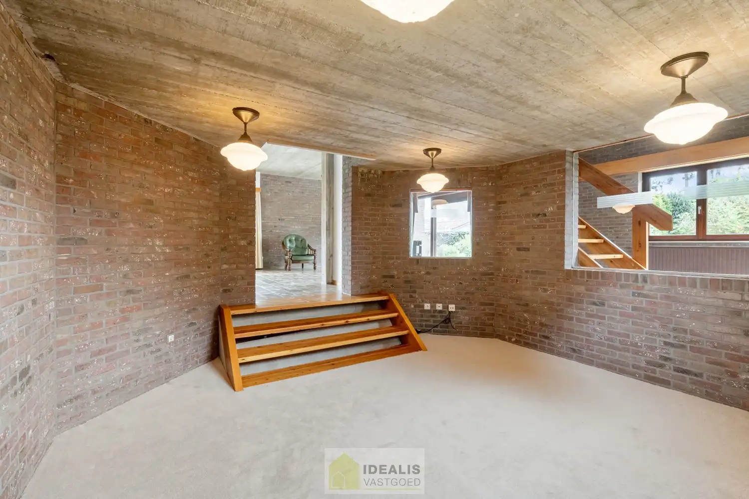 IDEALIS VASTGOED – VERZORGDE GEZINSWONING MET 2 SLAAPKAMERS (MOGELIJKHEID TOT MEER) OP AANGENAAM PERCEEL VAN 11A 28CA foto 12