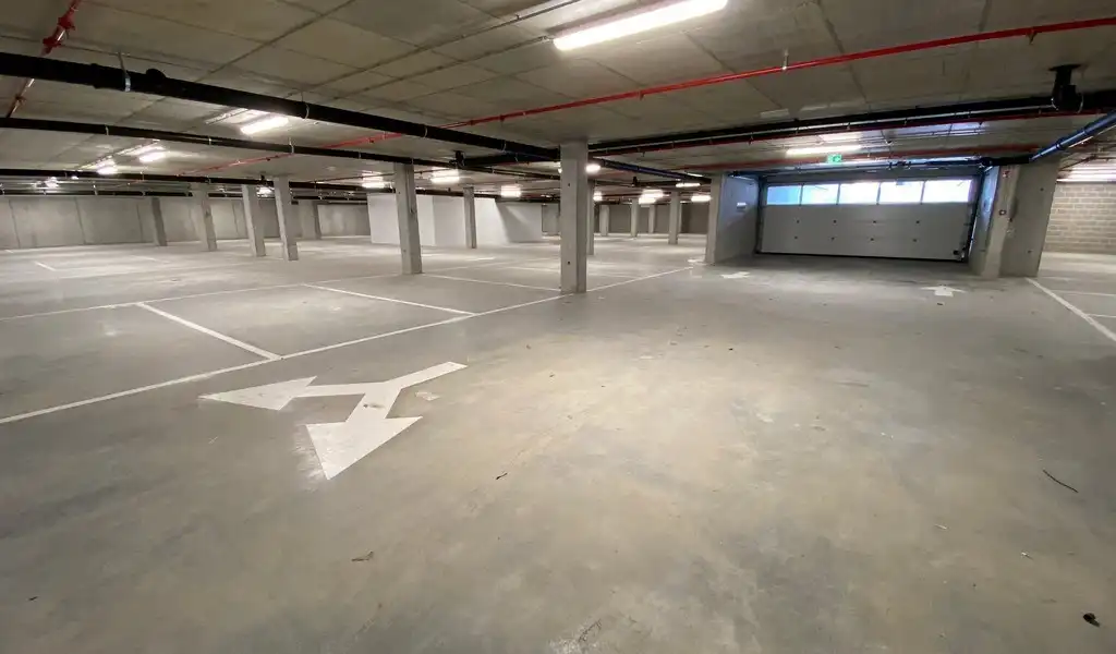 Nieuwbouw kantoren te huur aan The Loop in Gent foto 10