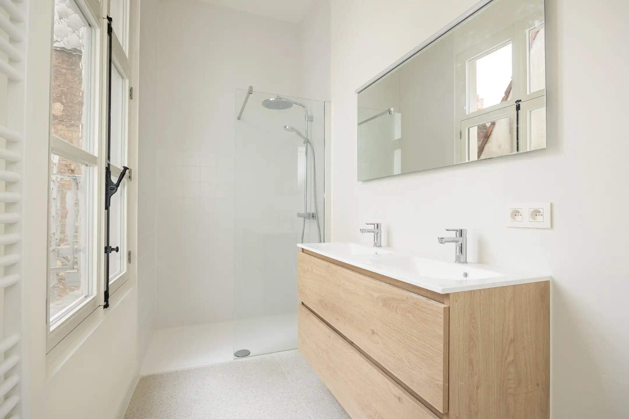 Exclusief duplex met dakterras aan de Groenplaats foto 24