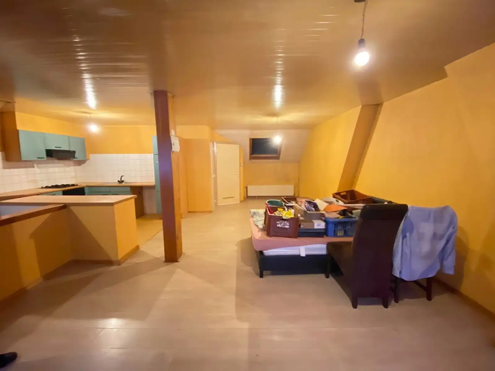 OPBRENGSTEIGENDOM IN IZEGEM (3 APPARTEMENTEN)  foto 27