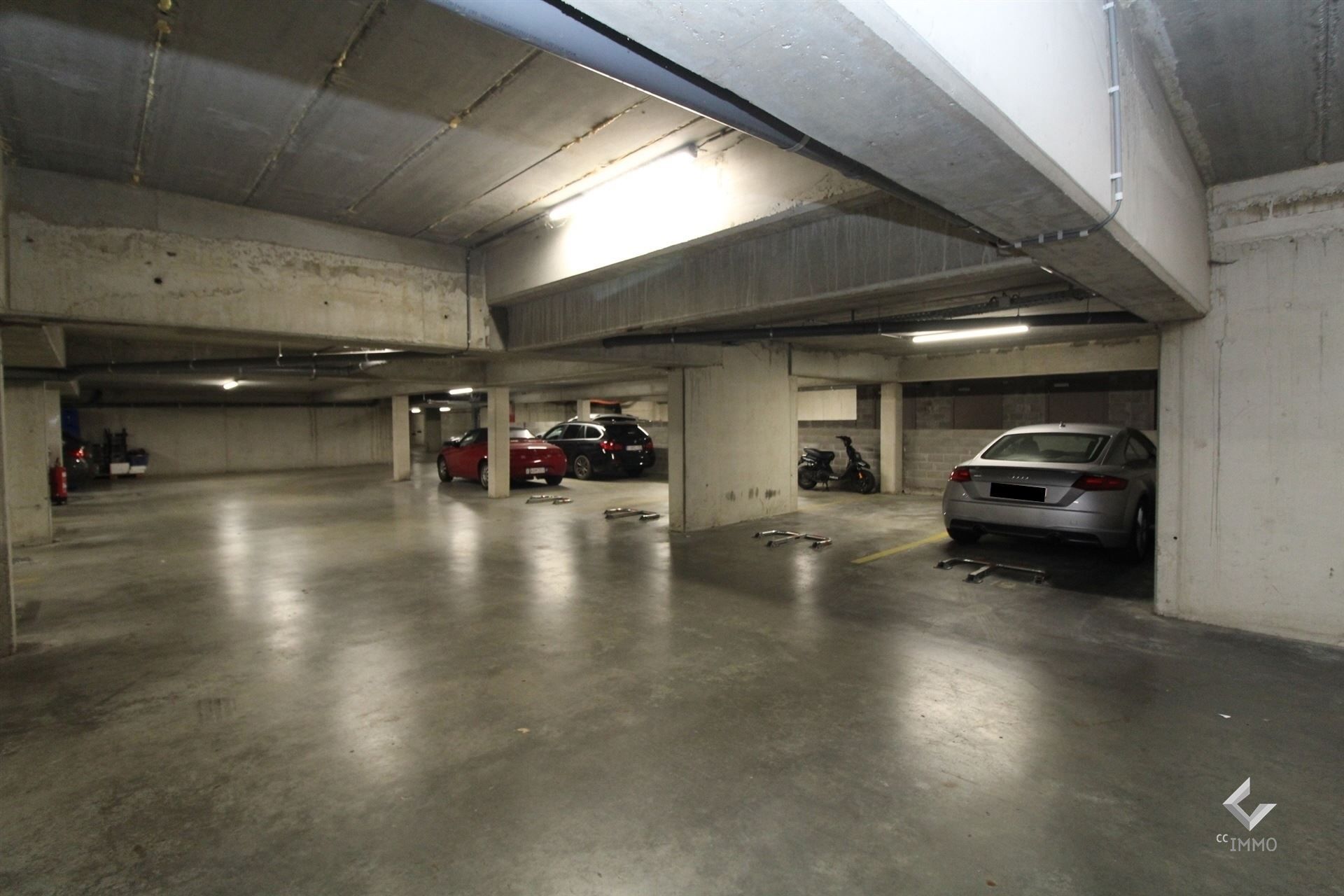 Garage te koop Oudesteenweg 29 - 2060 ANTWERPEN