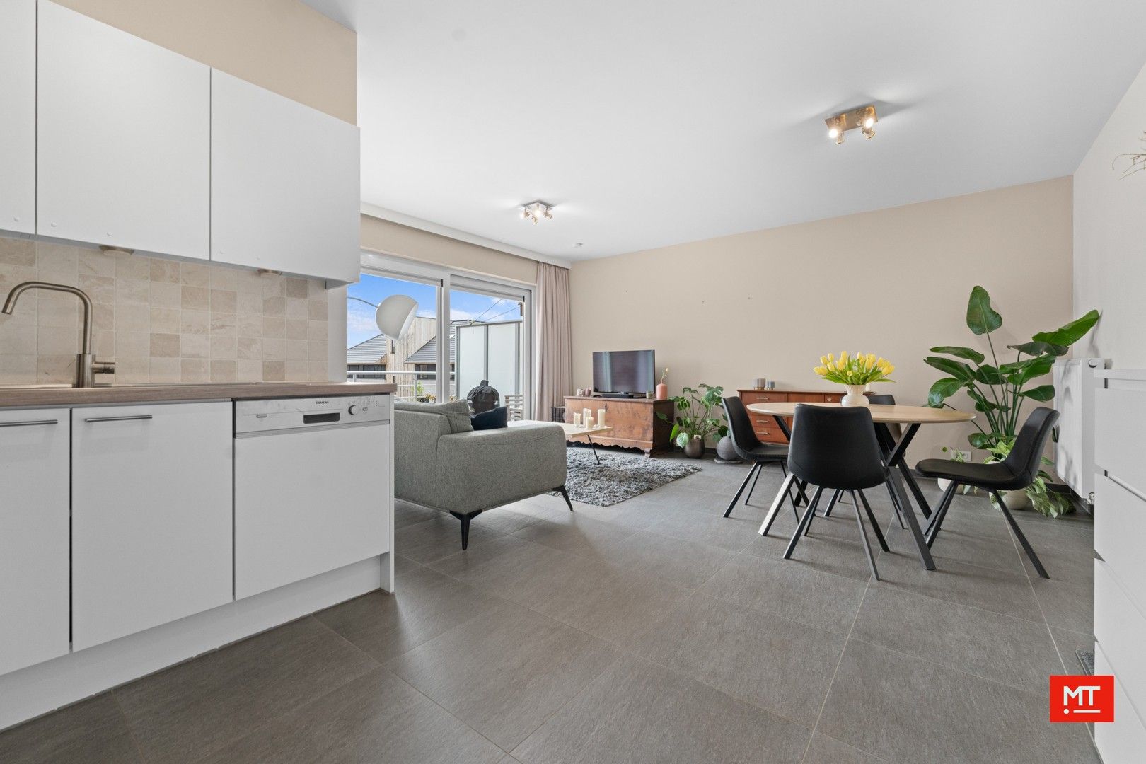 Appartement te koop foto 5