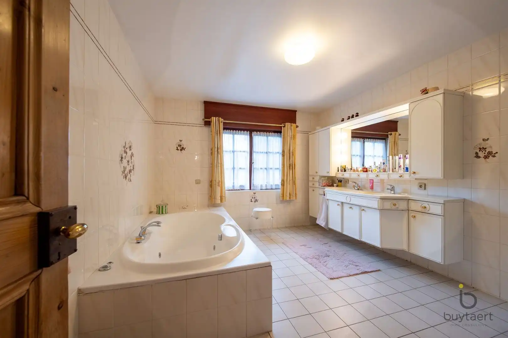 Energiezuinige en verzorgde bel-étage VILLA met veel potentieel! foto 25