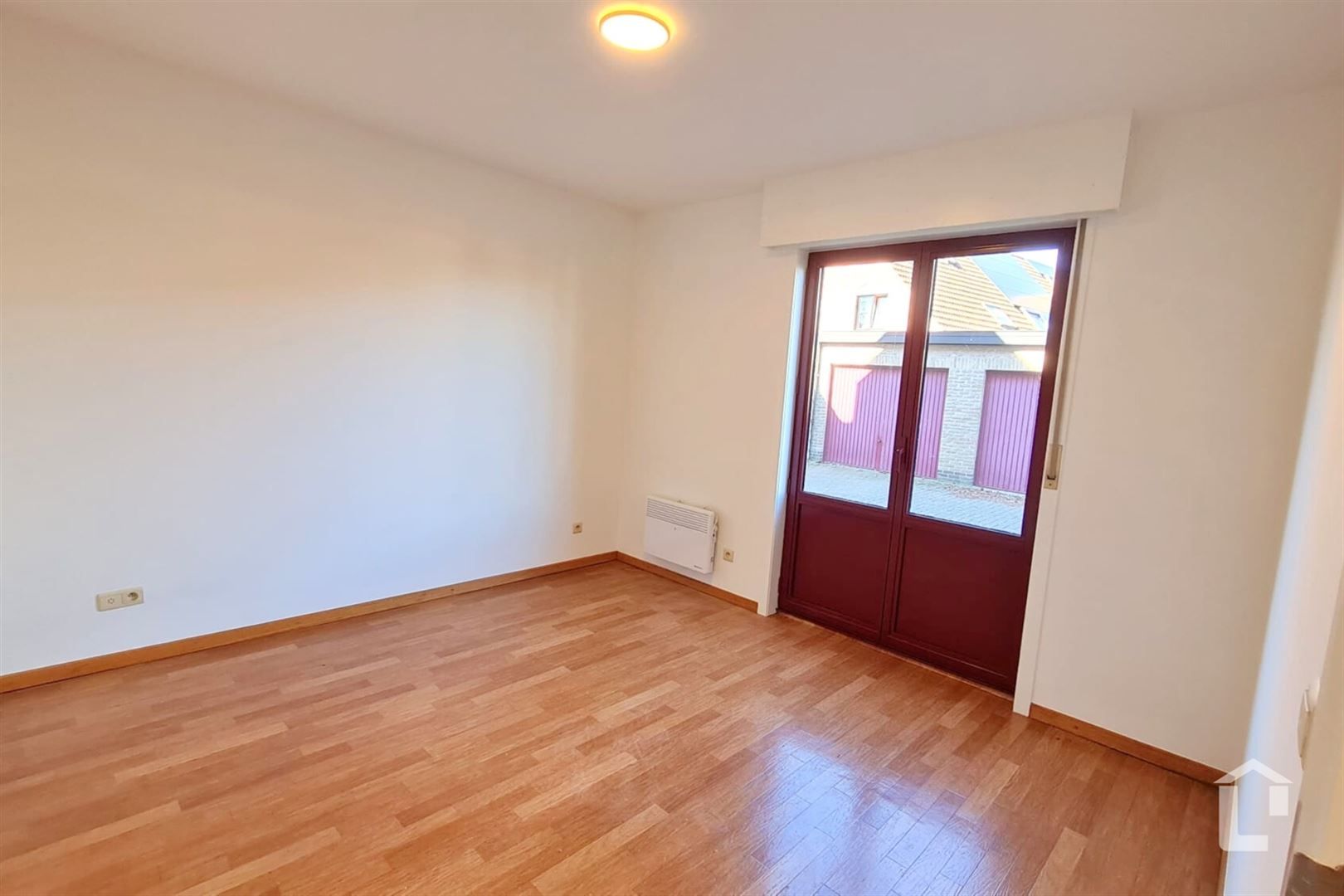Centraal gelegen appartement met 2 slaapkamers foto 7