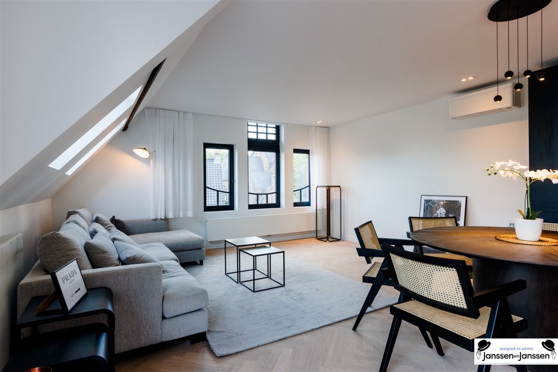 Prachtig appartement van 139 m² met 44 m² terras in Kasteelvilla Hortensia!  foto 3
