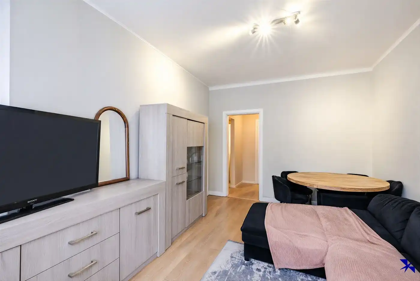 Gebouw voor gemengd gebruik: handelsruimte met 2 appartementen foto 14