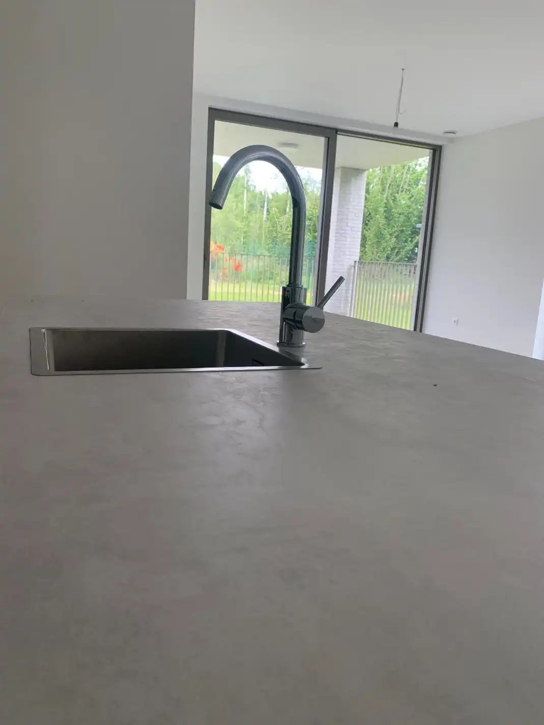 Energie zuinig 2 slaapkamer appartement te huur in het hart van Diepenbeek. foto 4