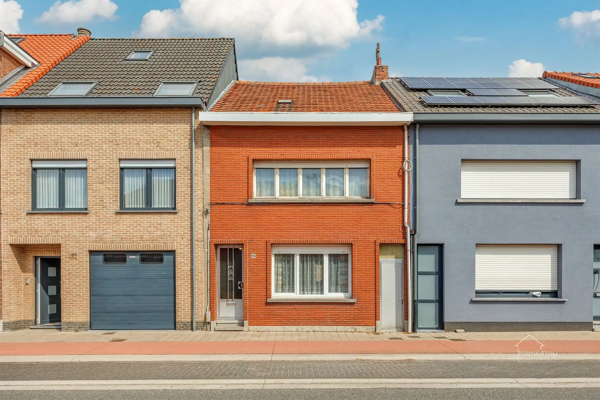Hoofdfoto van de publicatie: Te renoveren woning met ruime tuin en uitbreidingsmogelijkheden in Schelle