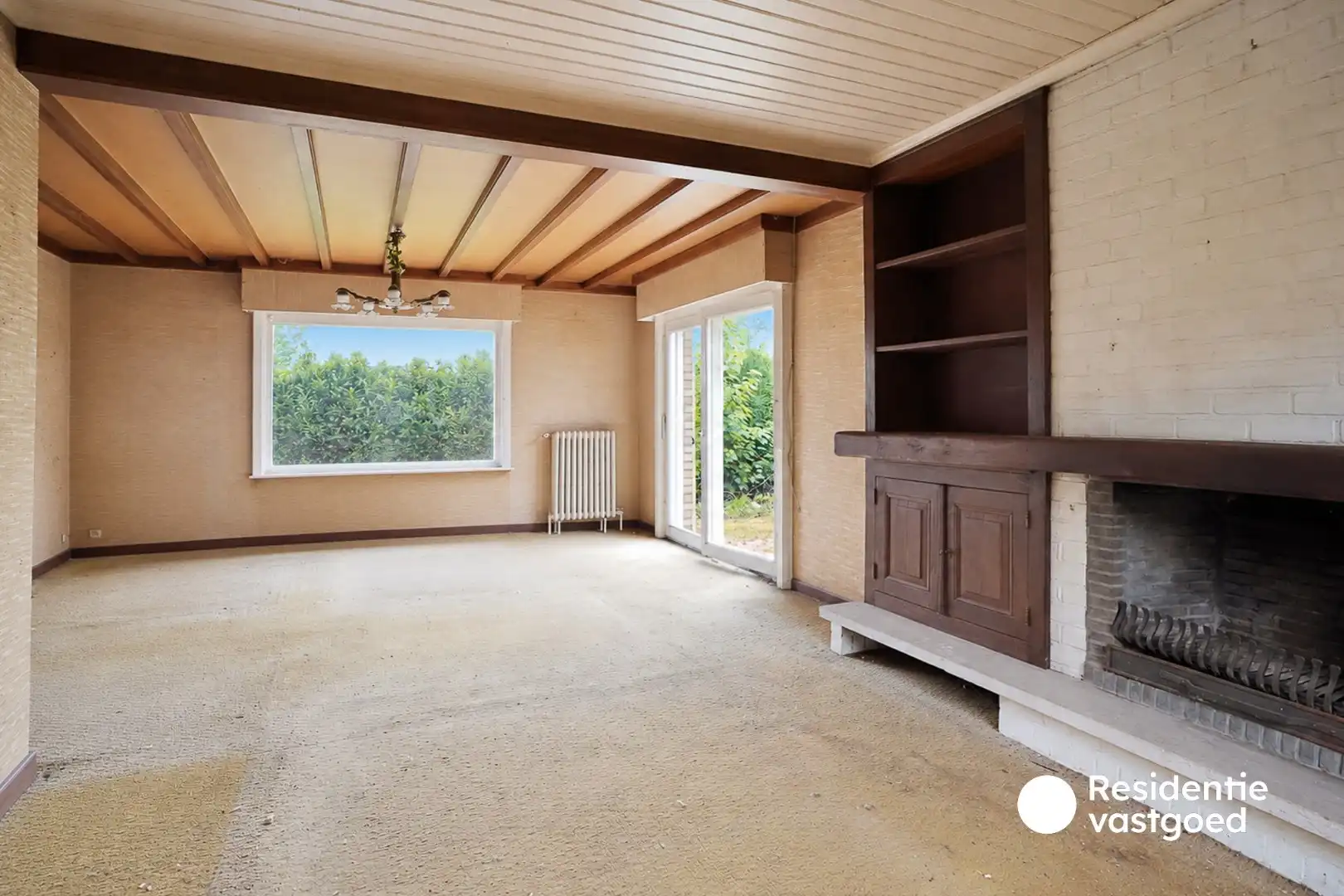 Te renoveren bungalow of bouwgrond op gegeerde ligging in Assebroek foto 3