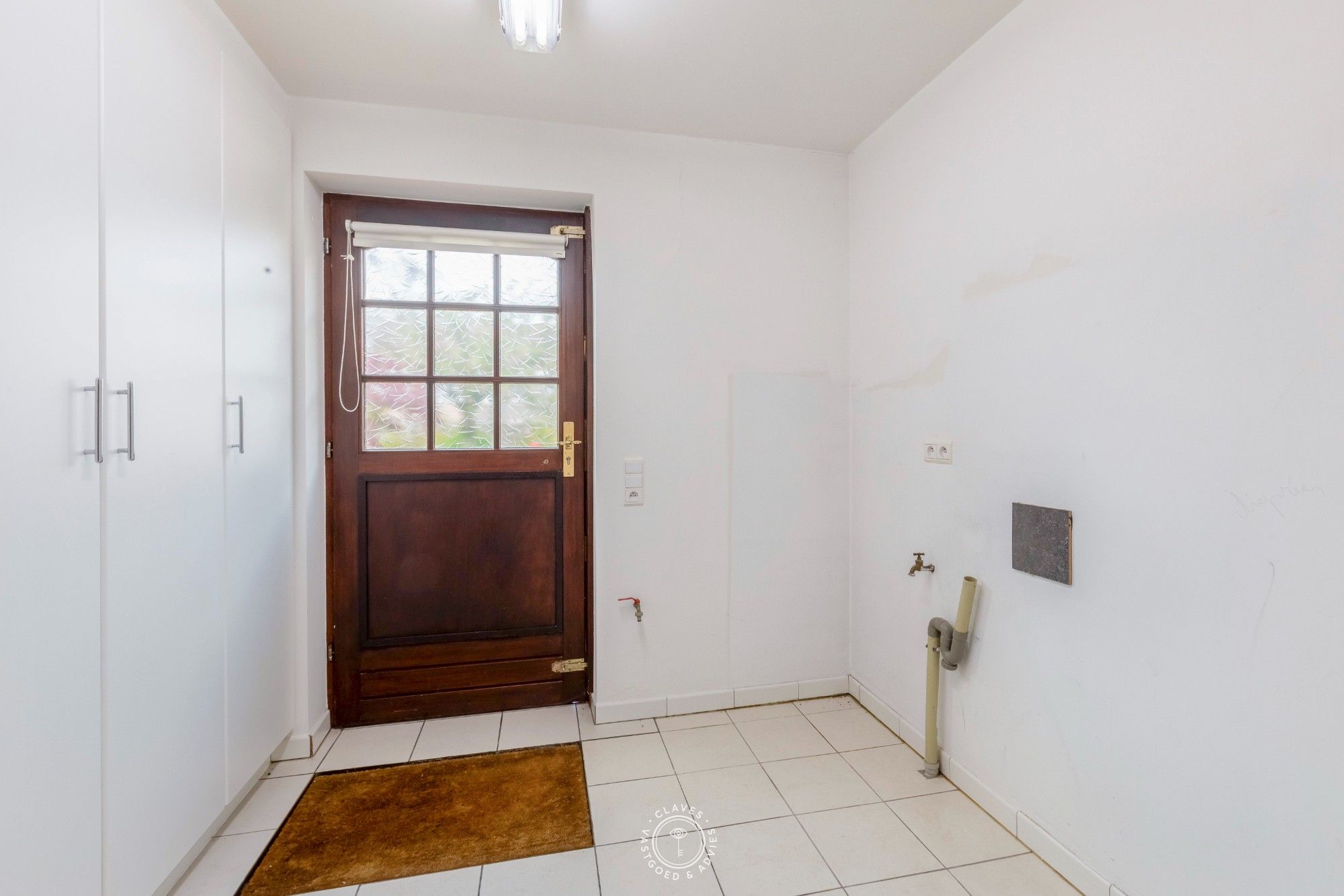Opslagruimte met woonst op uitzonderlijk perceel van 3.262 m² foto 20