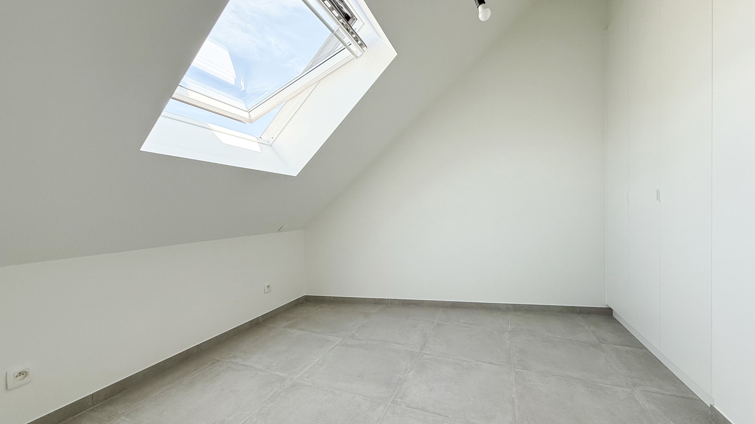 Modern nieuwbouw penthouse met zonneterras en garage! foto 16